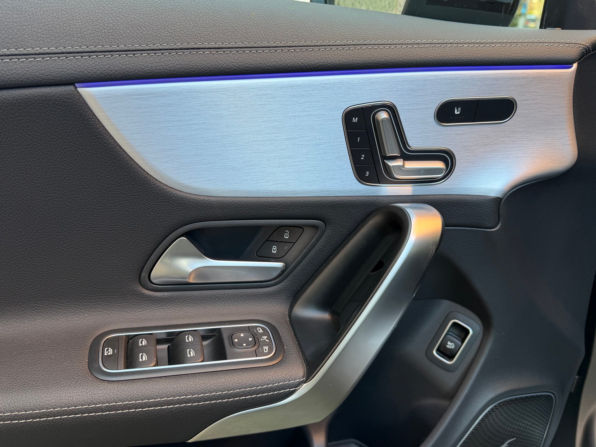 MERCEDES-BENZ CLA Shooting Brake 45 S AMG 4Matic+ 8G-DCT-image-11