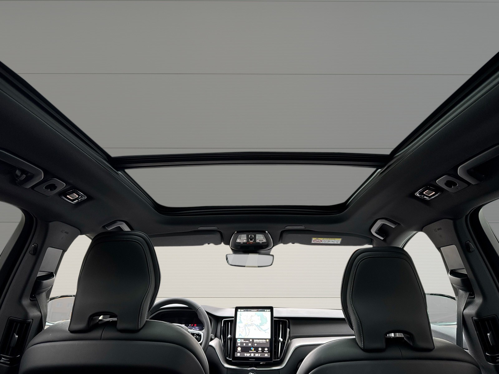 VOLVO XC60 2.0 T6 TE Black Edition eAWD-image-10