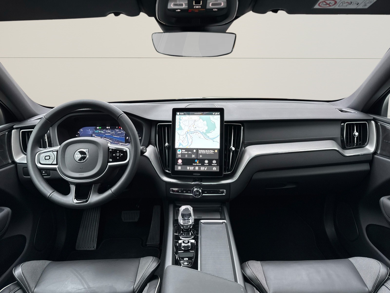 VOLVO XC60 2.0 T6 TE Black Edition eAWD-image-11