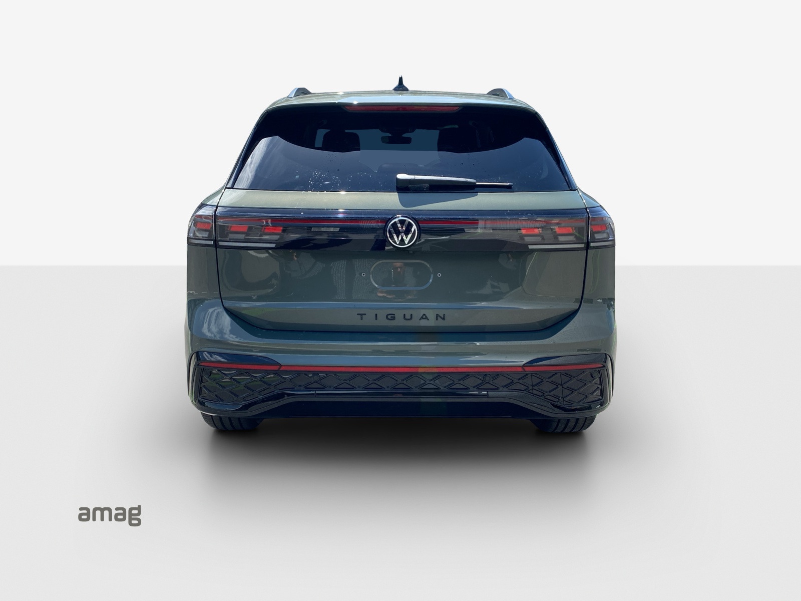 VW Tiguan 2.0 TSI DSG R-Line 4Motion-showroom-element-3