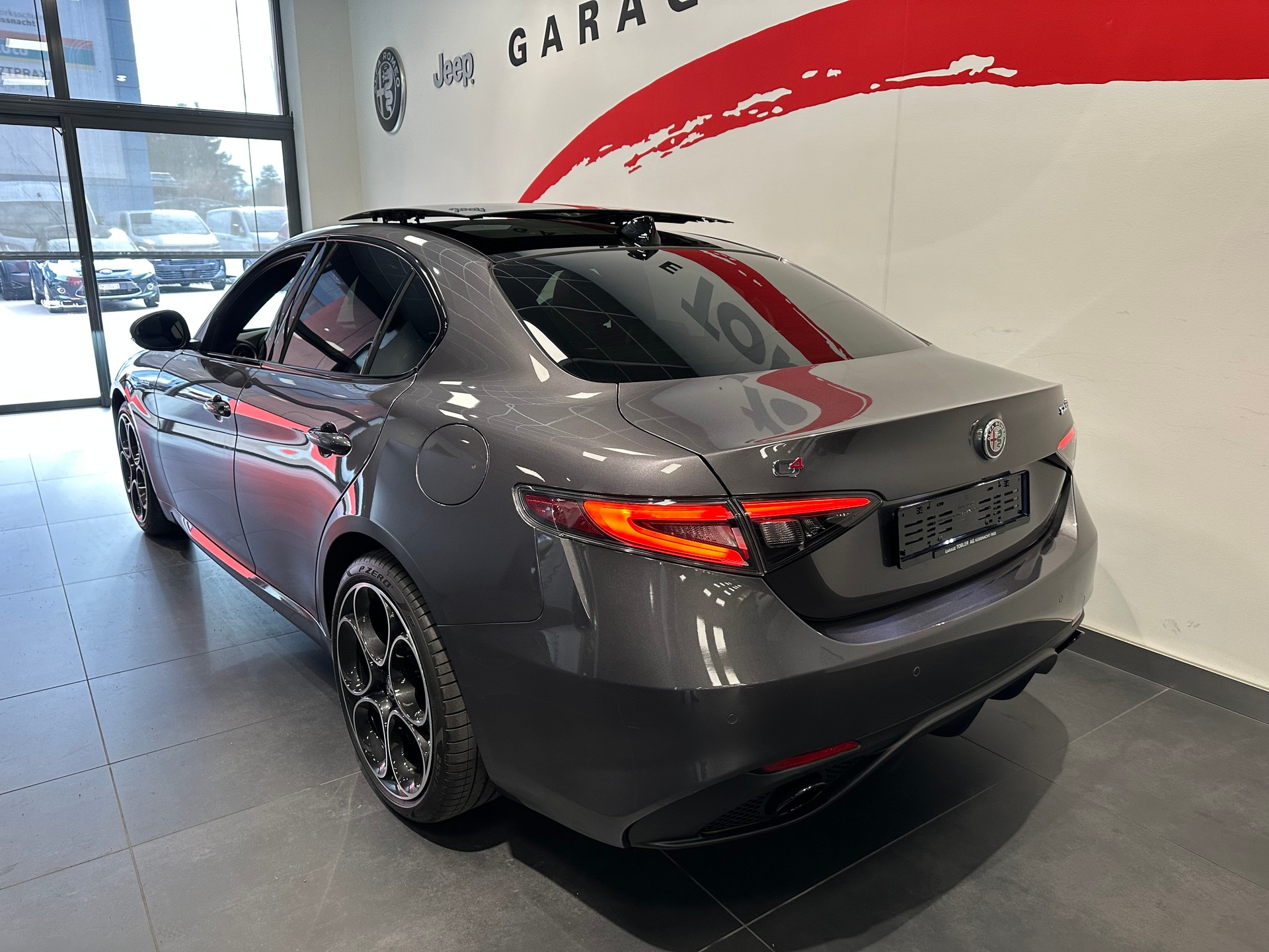 ALFA ROMEO Giulia 2.2 JTDM Veloce Q4 AT8-image-21
