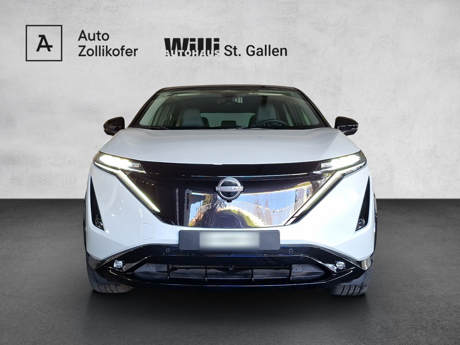 NISSAN Ariya Evolve 400 e-4orce-showroom-element-1