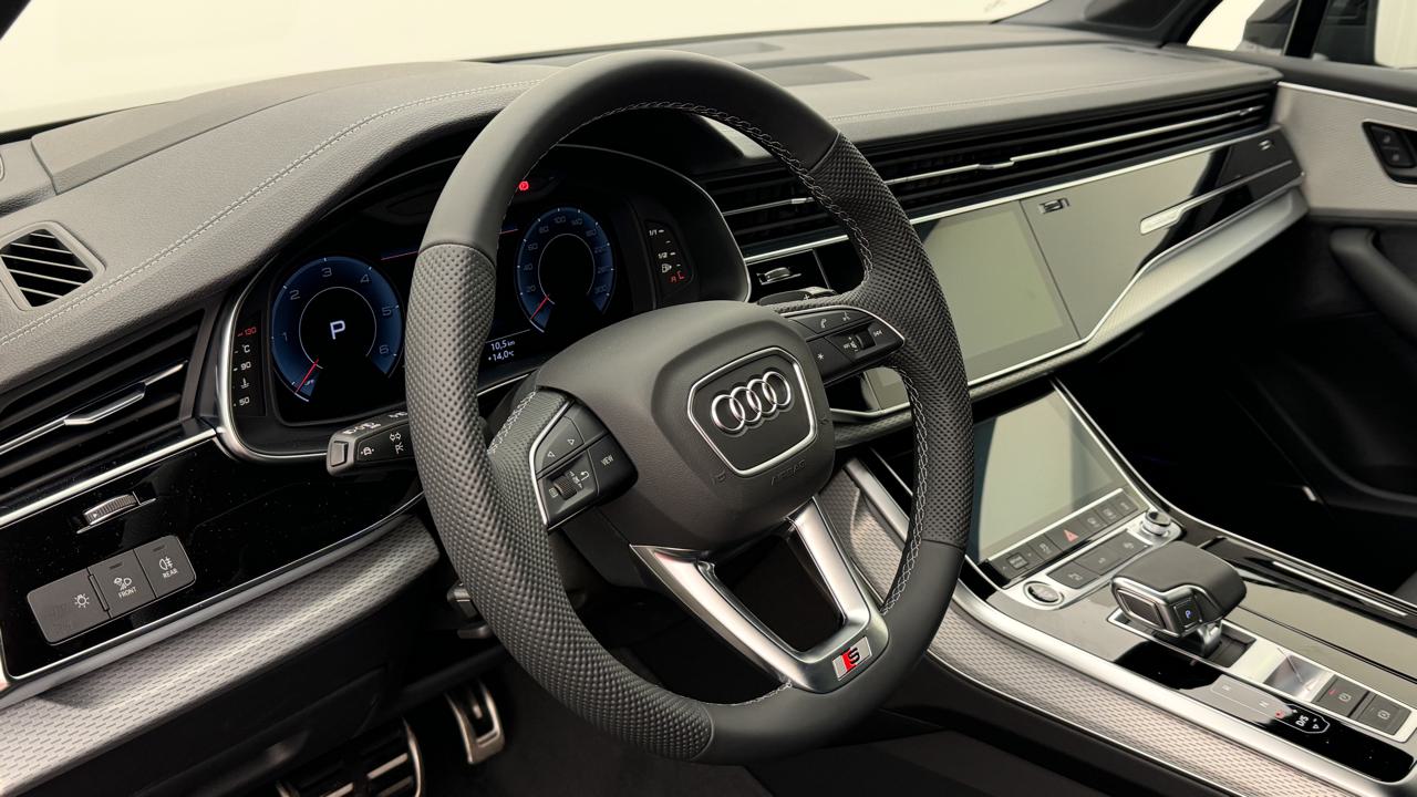 AUDI Q7 SUV TDI quattro 210 kW S Line tiptronic-image-6