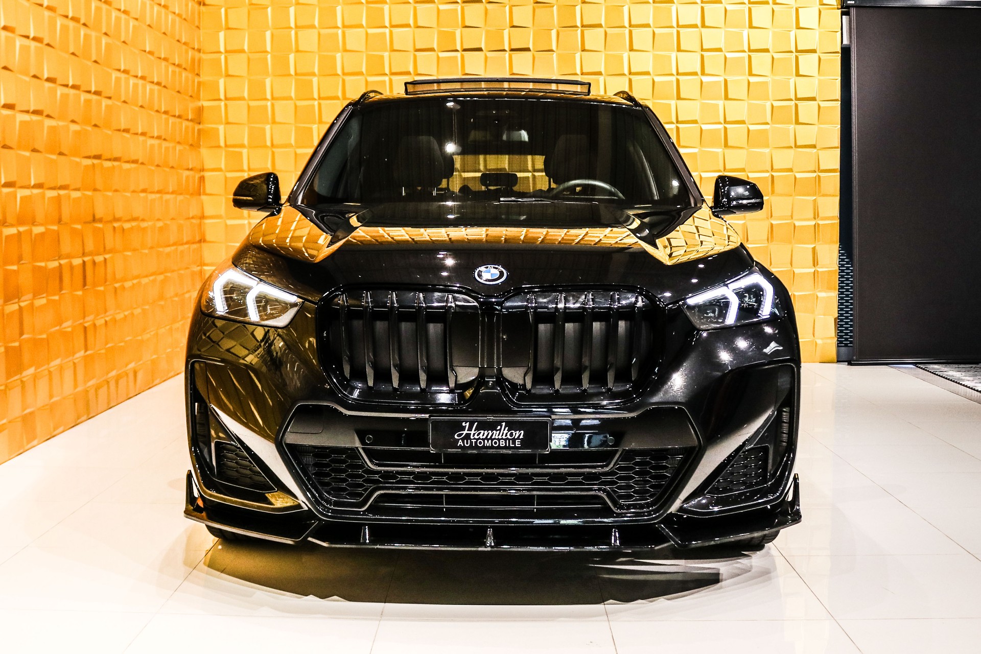 BMW X1 25e M Sport Pro xDrive-showroom-element-2