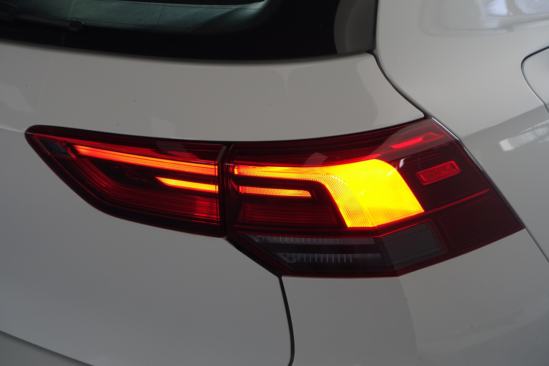 VW Golf 2.0 TSI GTI DSG-image-9