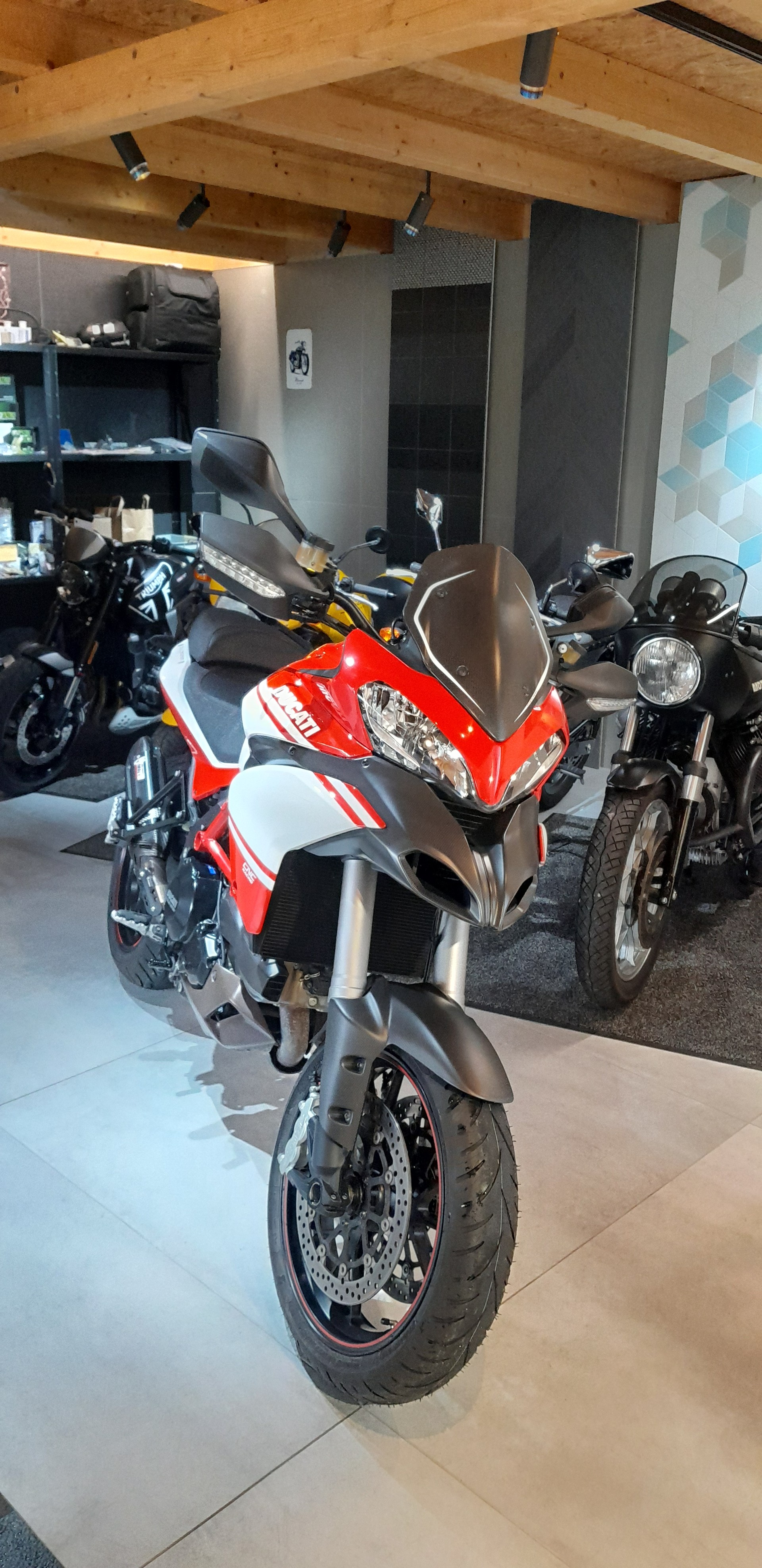 DUCATI Multistrada 1200 S Pikes Peak ABS