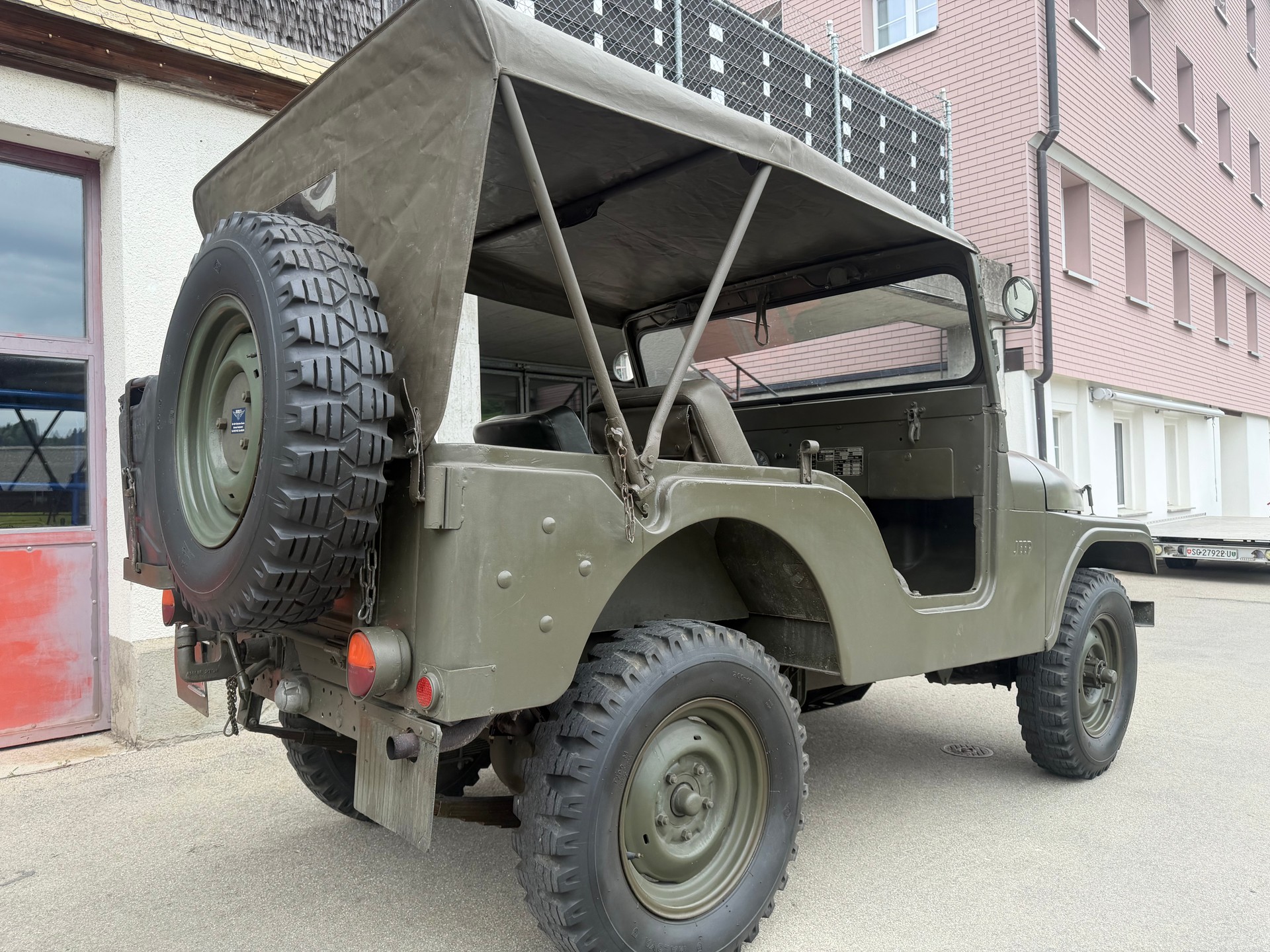 WILLYS Kaiser US CJ5-image-3