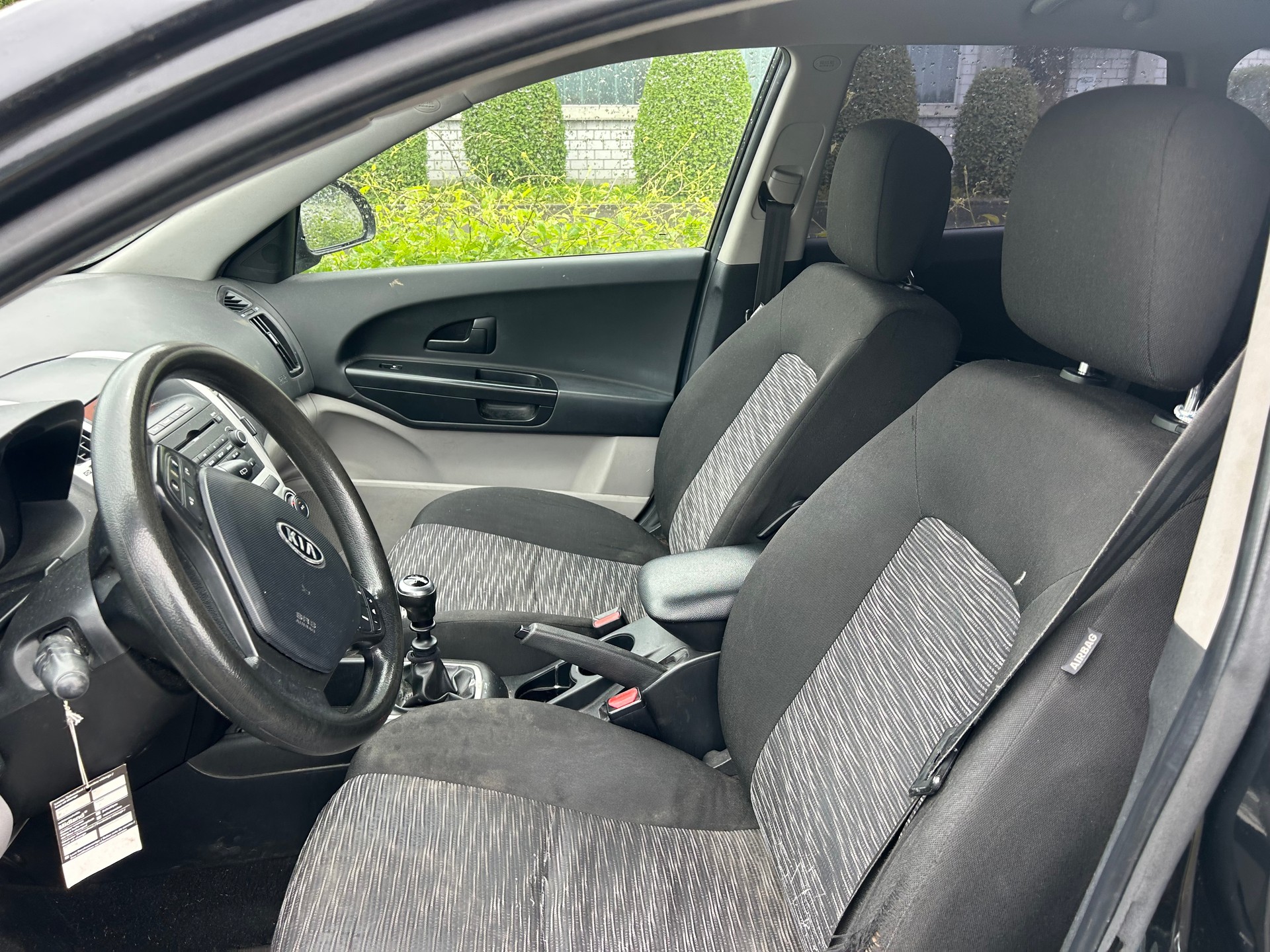KIA Cee'd Sporty Wagon 1.4 16V Eco-image-5
