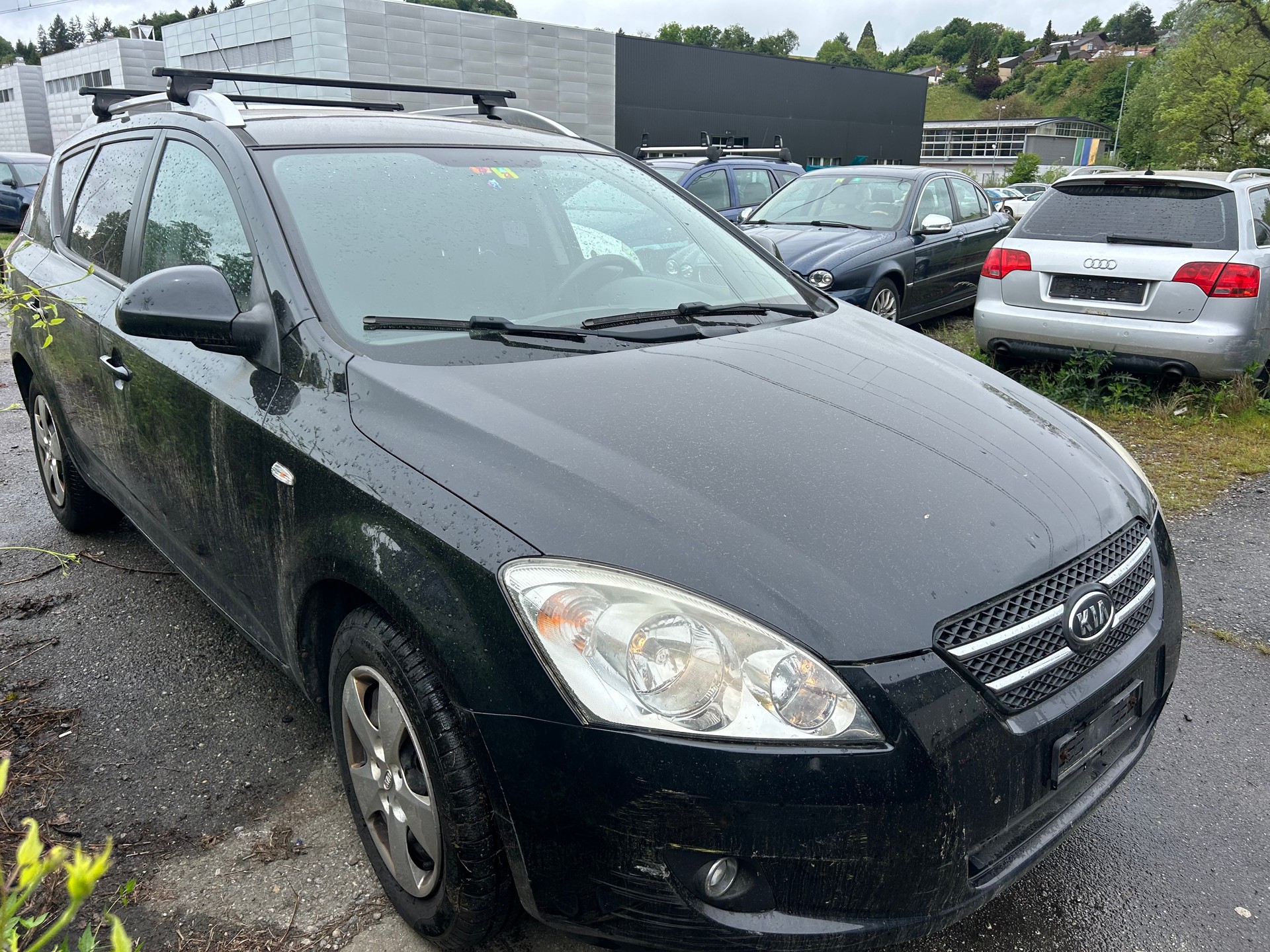 KIA Cee'd Sporty Wagon 1.4 16V Eco-image-4