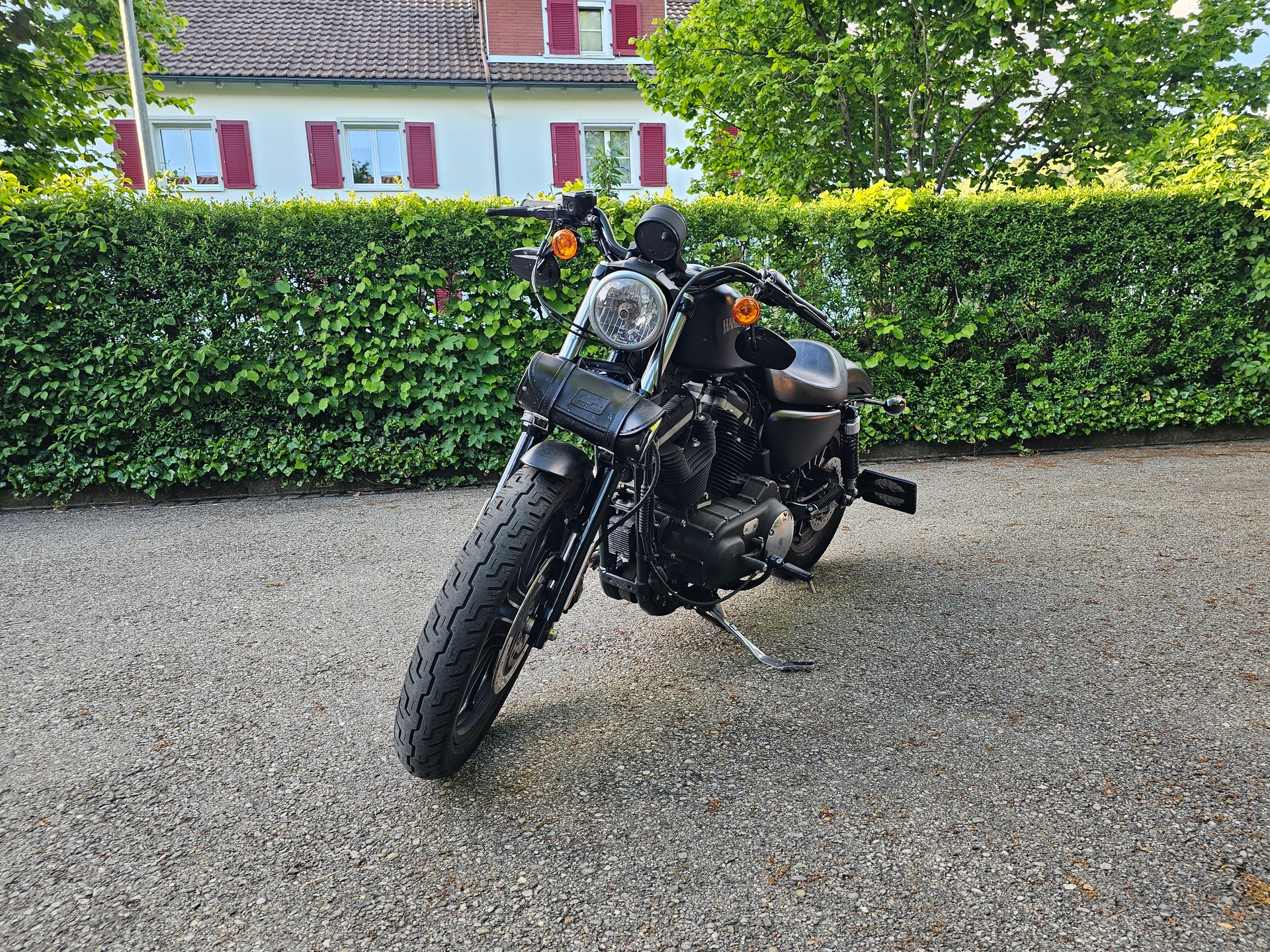 HARLEY-DAVIDSON XL 883 N Sportster Iron-image-4