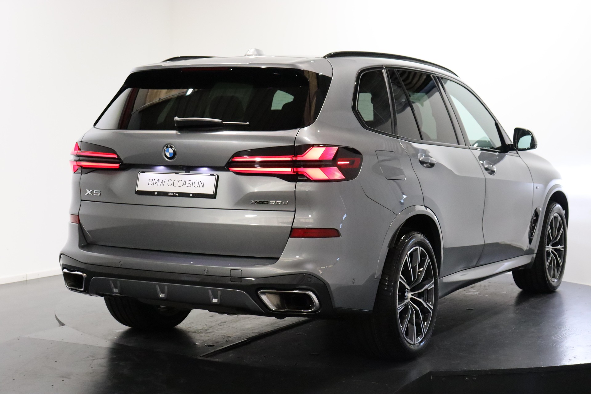 BMW X5 30d xDrive SAG-image-6