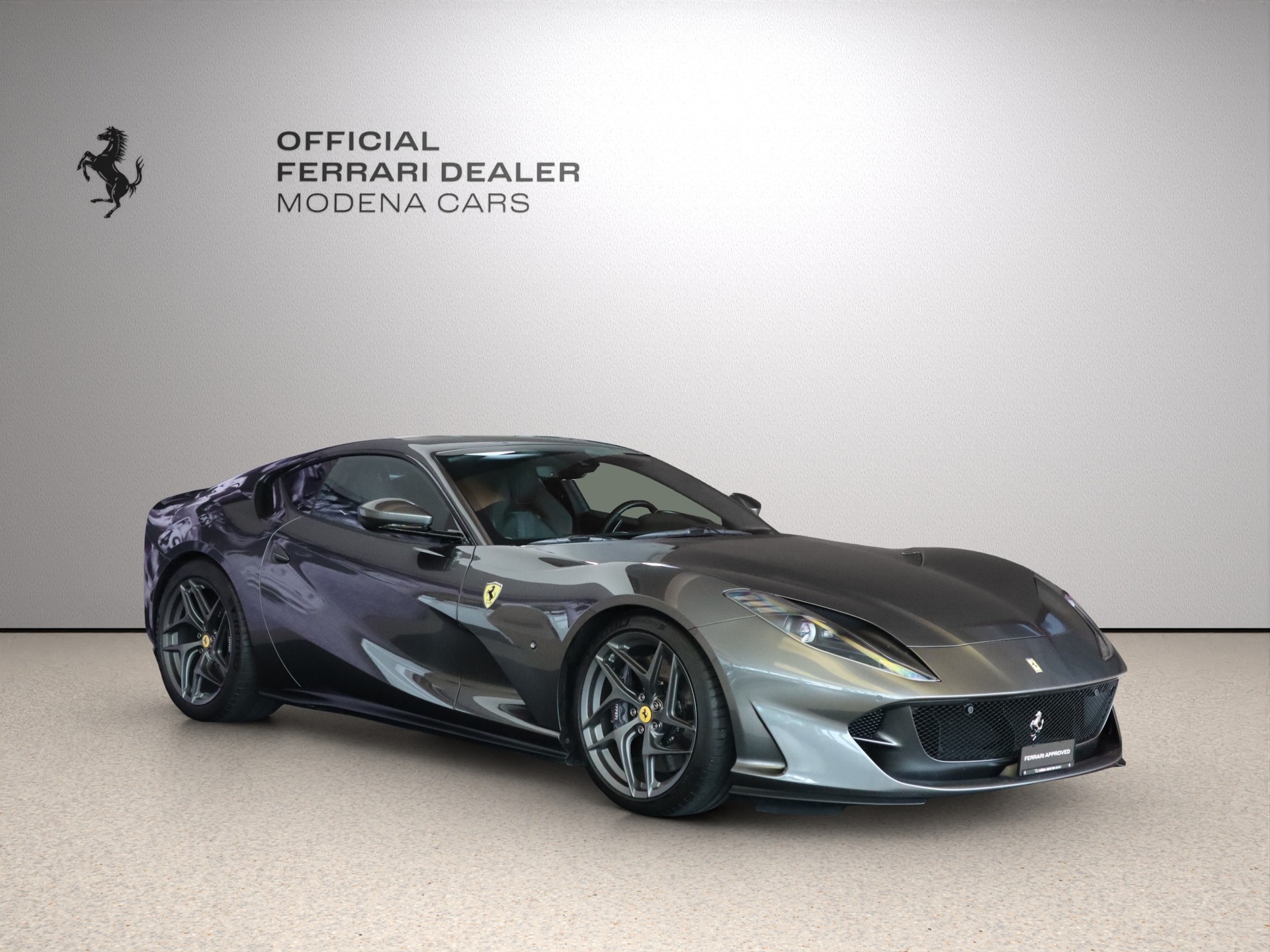FERRARI 812 Superfast-image-16
