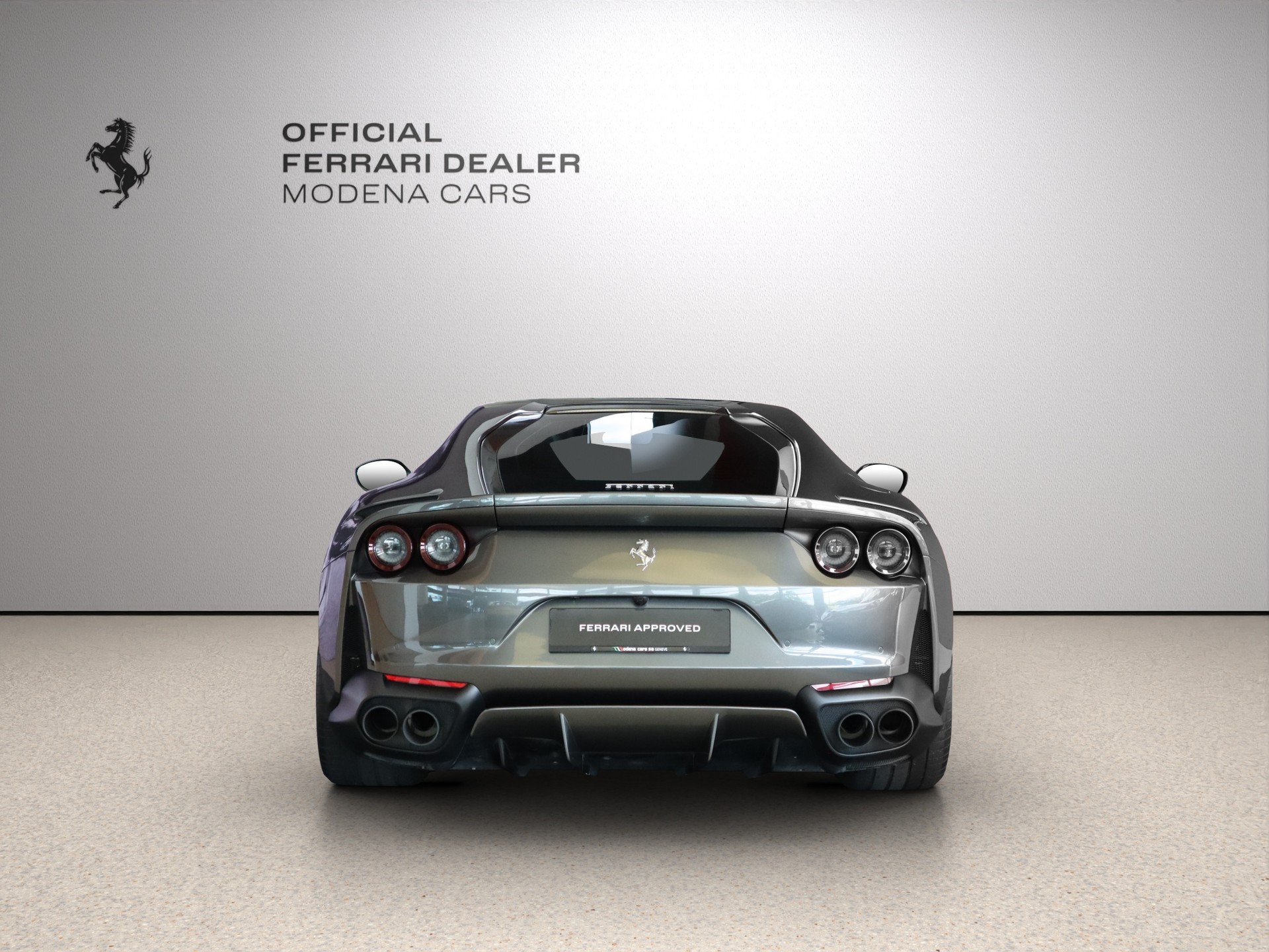 FERRARI 812 Superfast-image-11