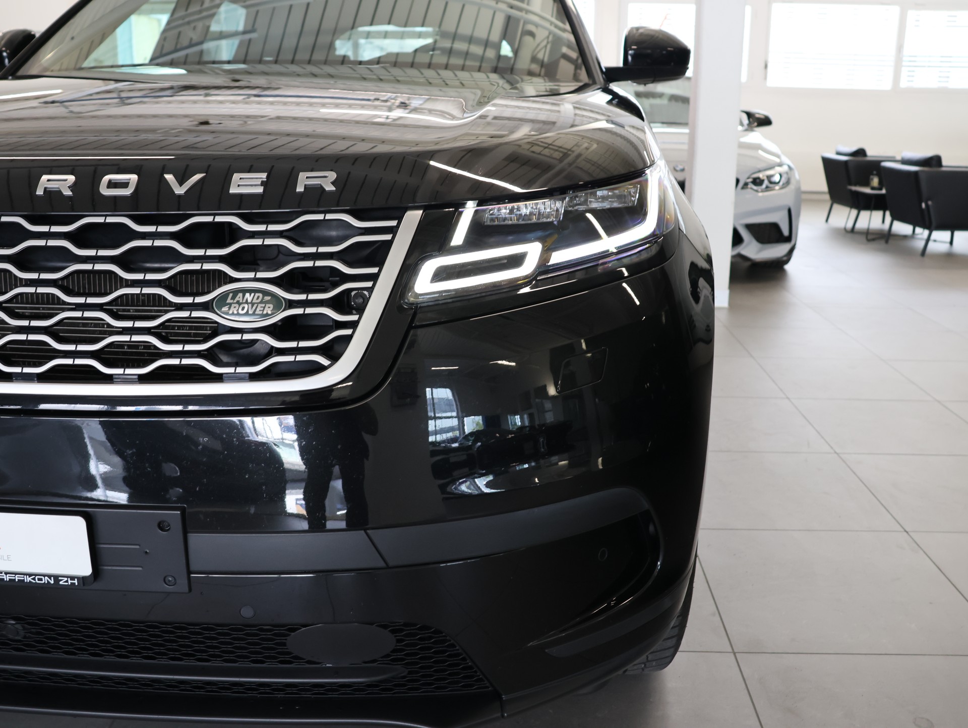 LAND ROVER Range Rover Velar R-Dynamic P 250 SE Automatic *Panorama*Meridian*Assistenten*-image-8