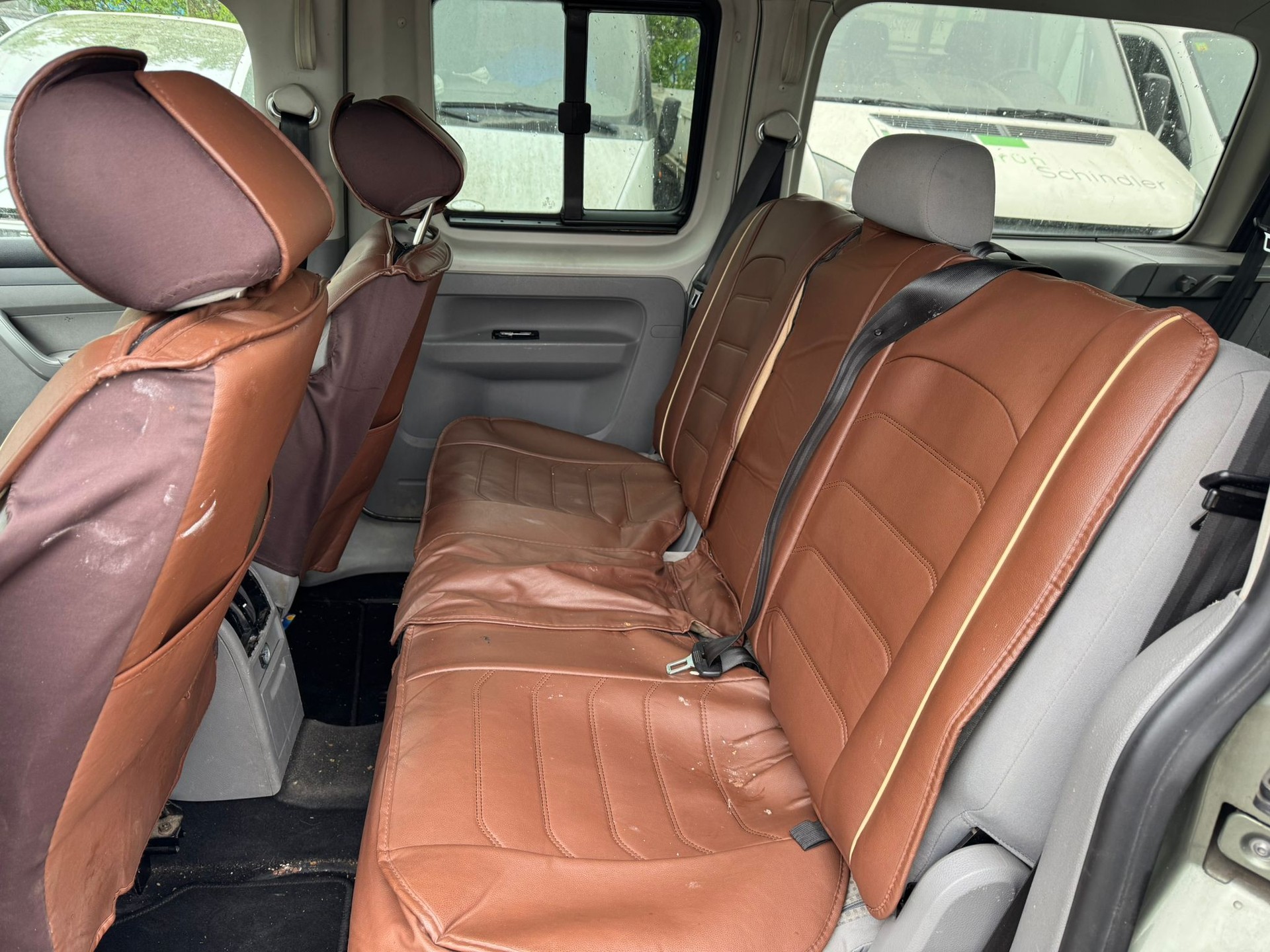 VW Caddy Maxi Life 2.0TDI-image-8