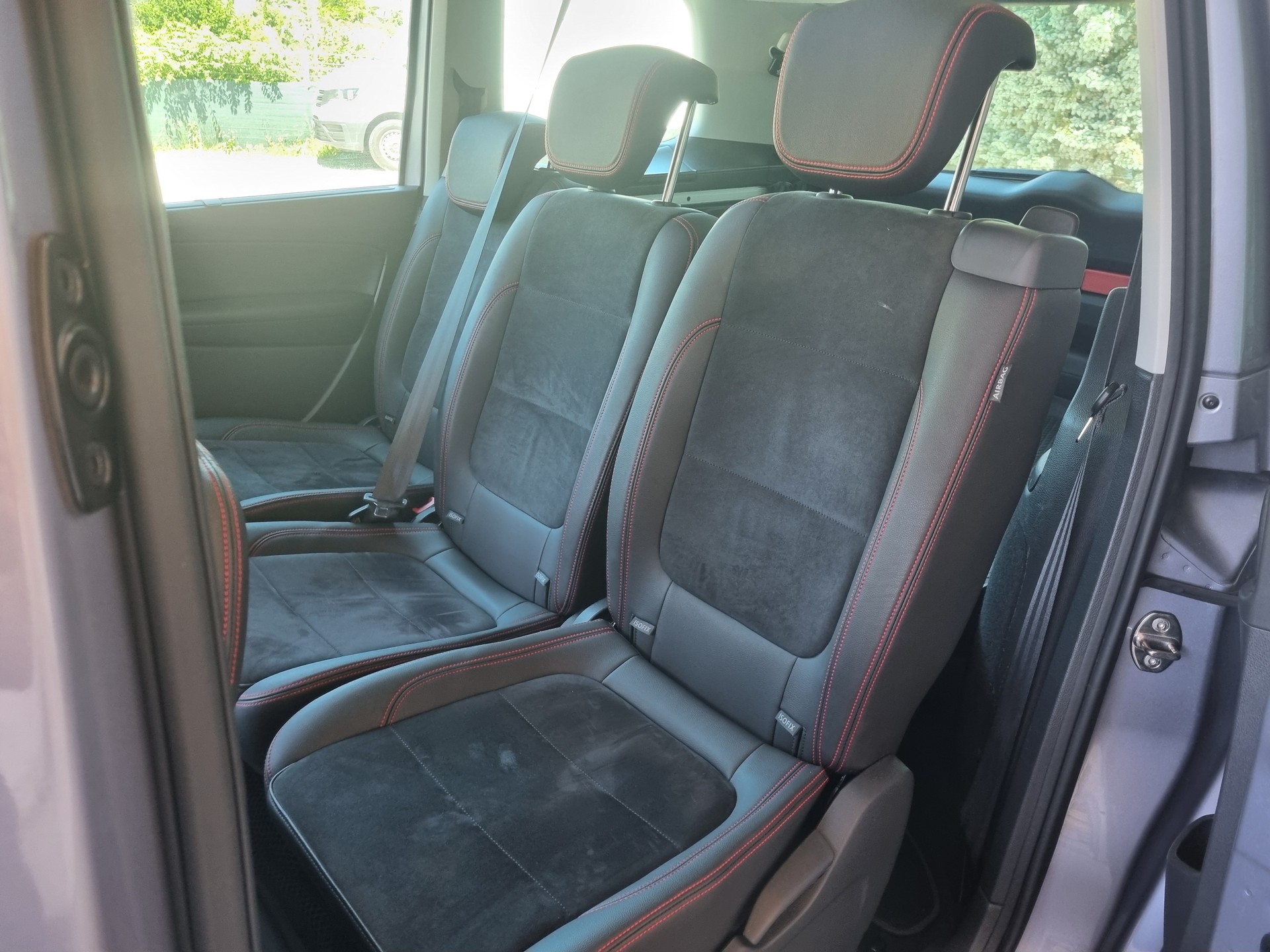SEAT Alhambra 1.4 TSI FR Line DSG-image-8