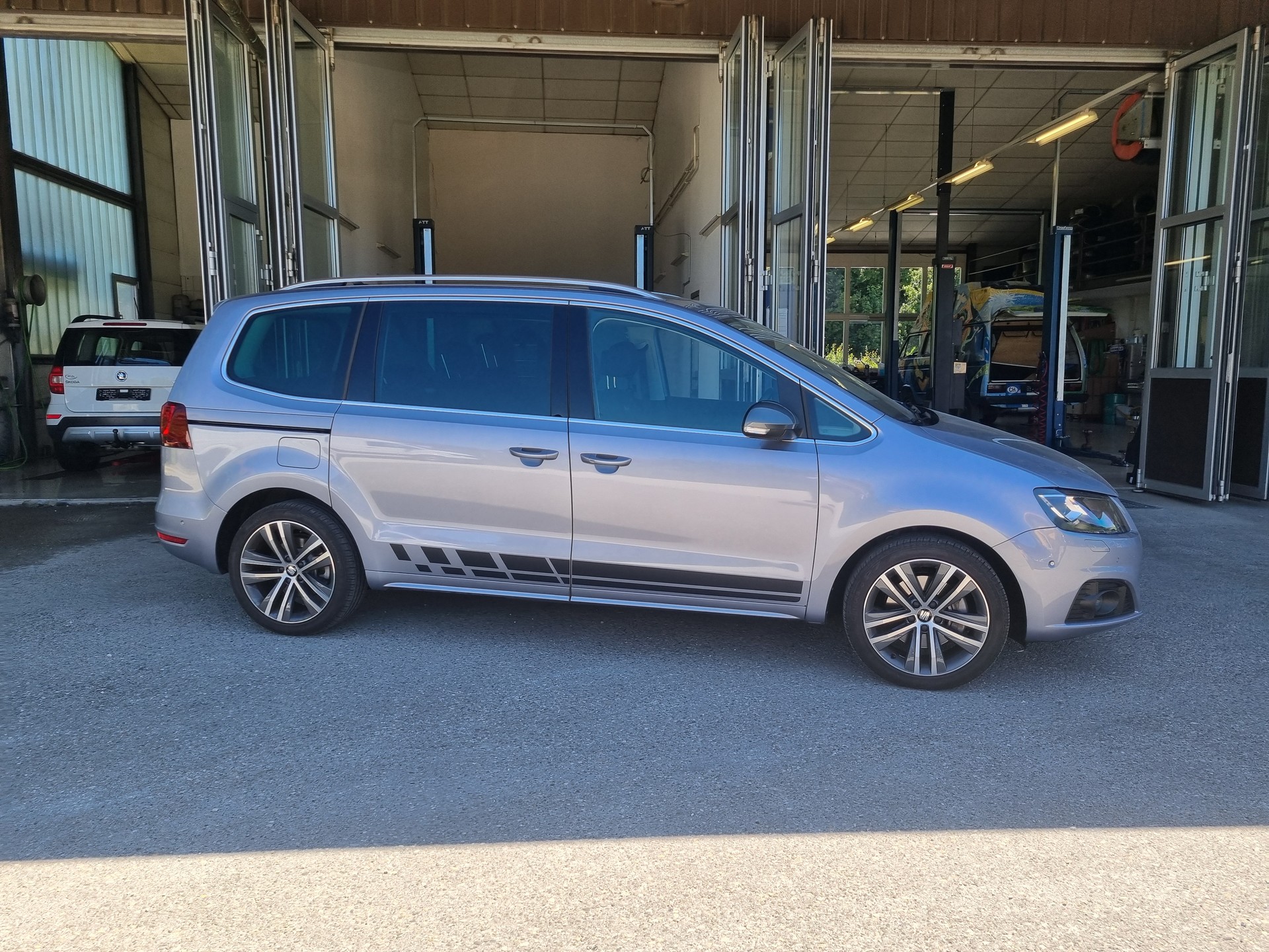 SEAT Alhambra 1.4 TSI FR Line DSG-showroom-element-2