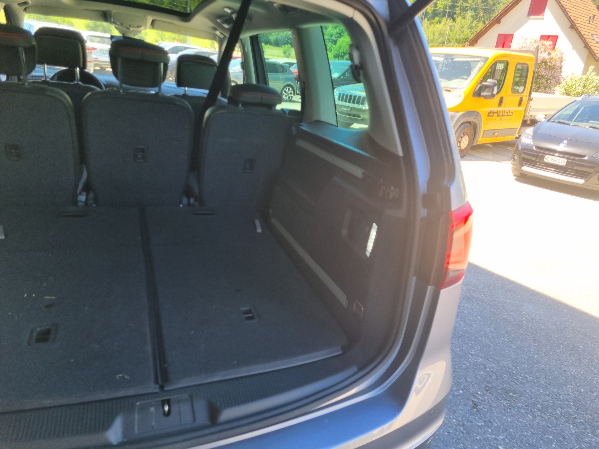 SEAT Alhambra 1.4 TSI FR Line DSG-image-9