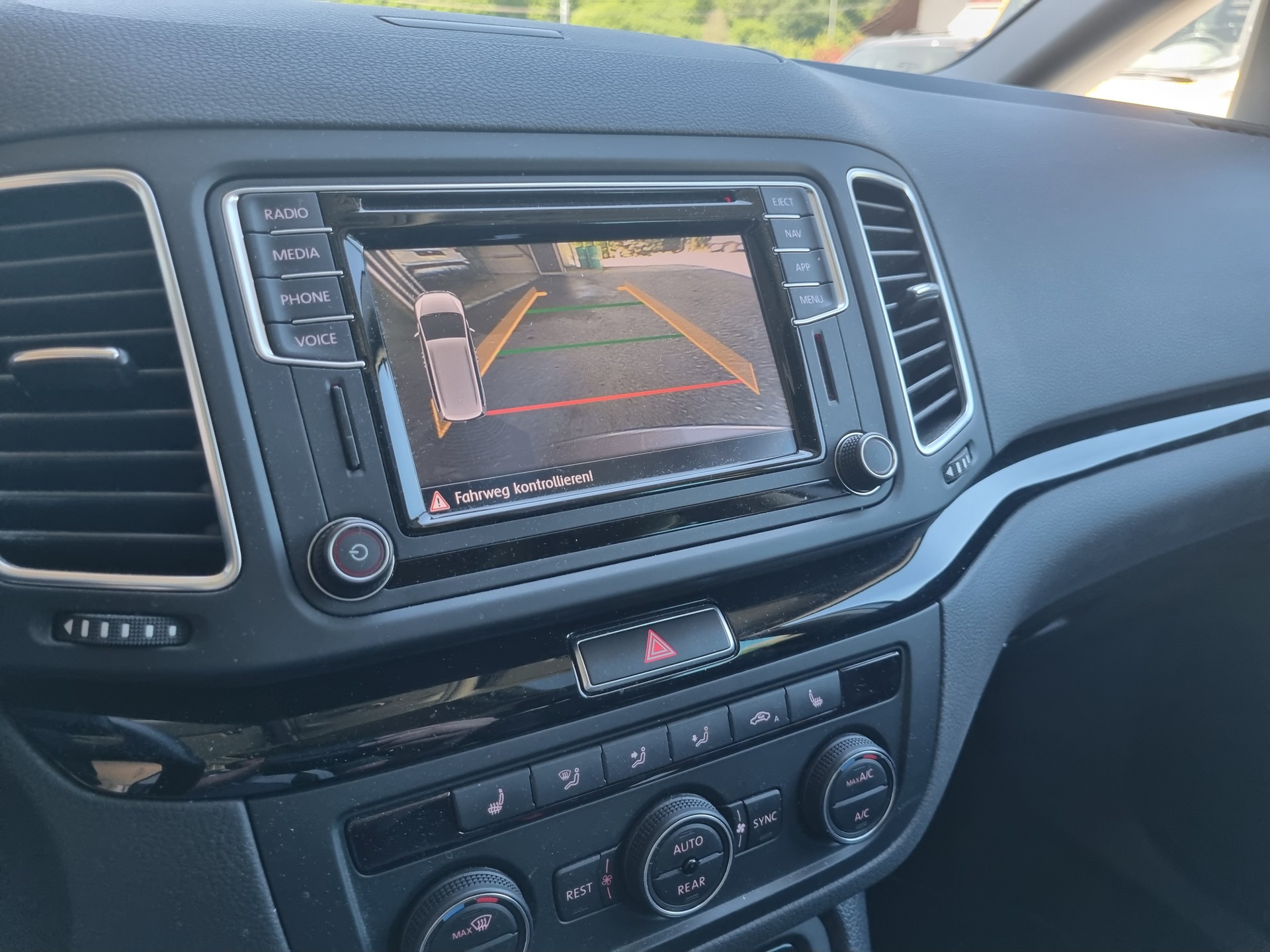 SEAT Alhambra 1.4 TSI FR Line DSG-image-14