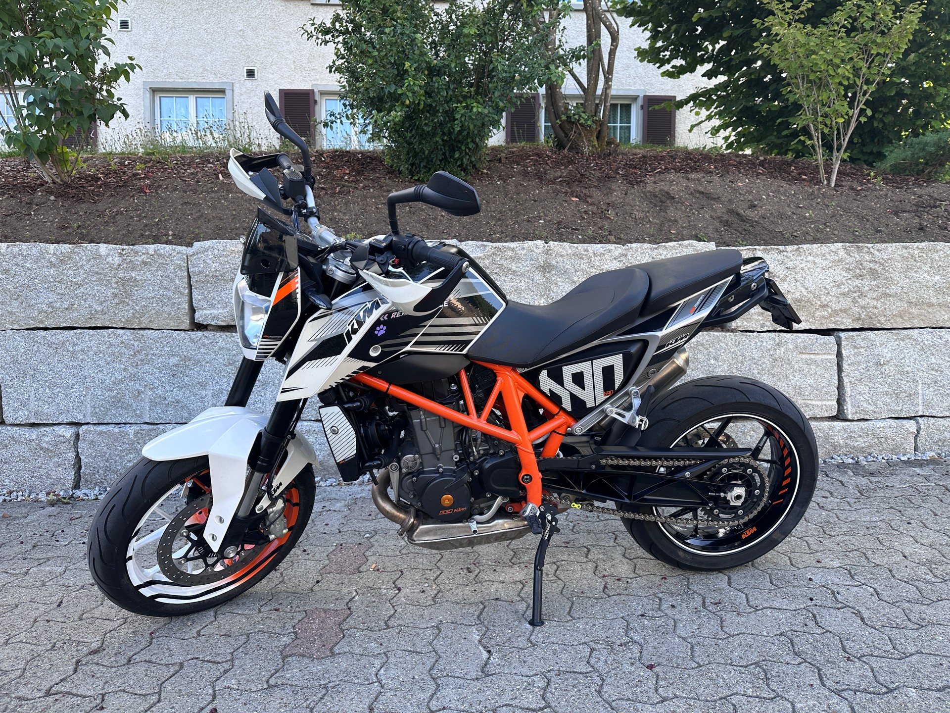 KTM 690 Duke ABS-image-0