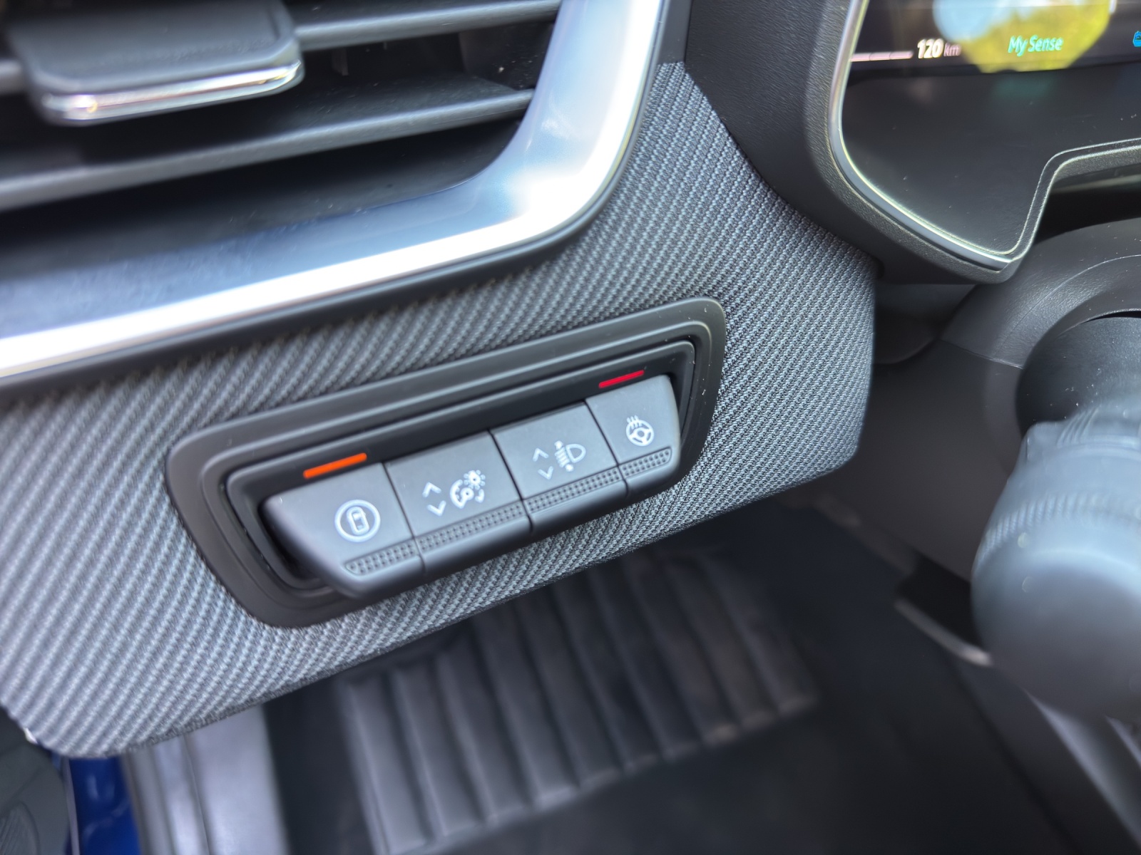RENAULT Clio 1.6 E-Tech Esprit Alpine-image-26