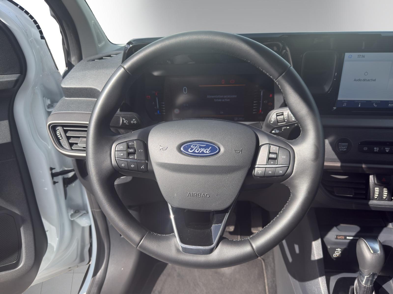 FORD Tourneo Courier 1.0 EcoBoost Titanium Automat-image-9