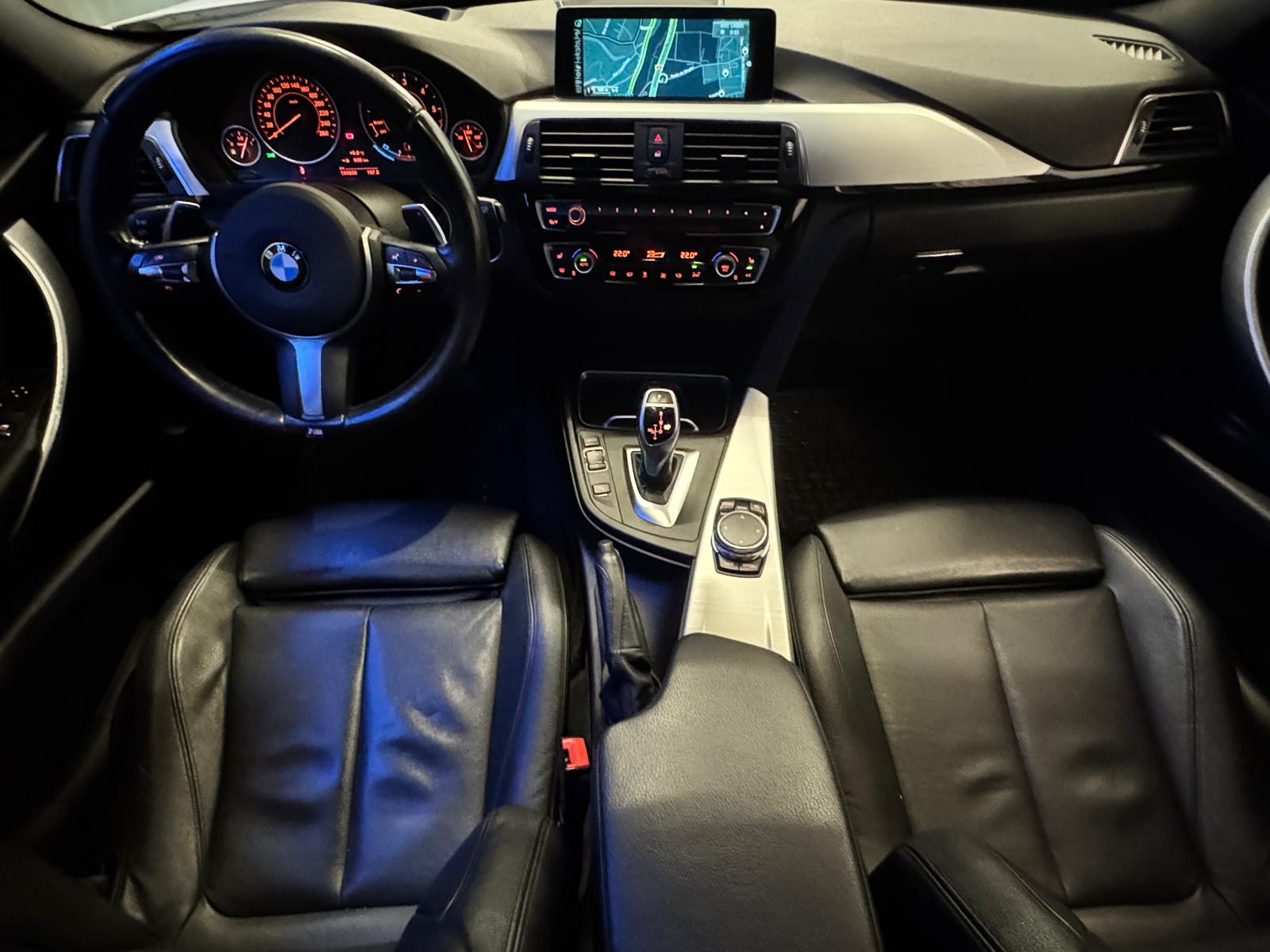 BMW 335d xDrive Touring M Sport Line Steptronic-image-16
