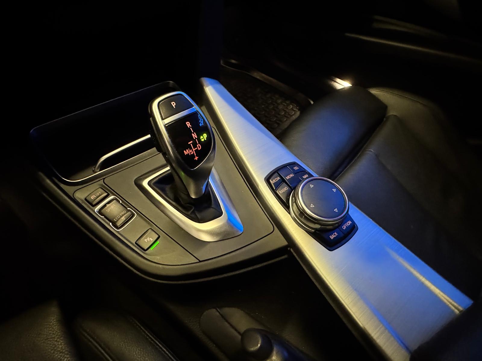 BMW 335d xDrive Touring M Sport Line Steptronic-image-26