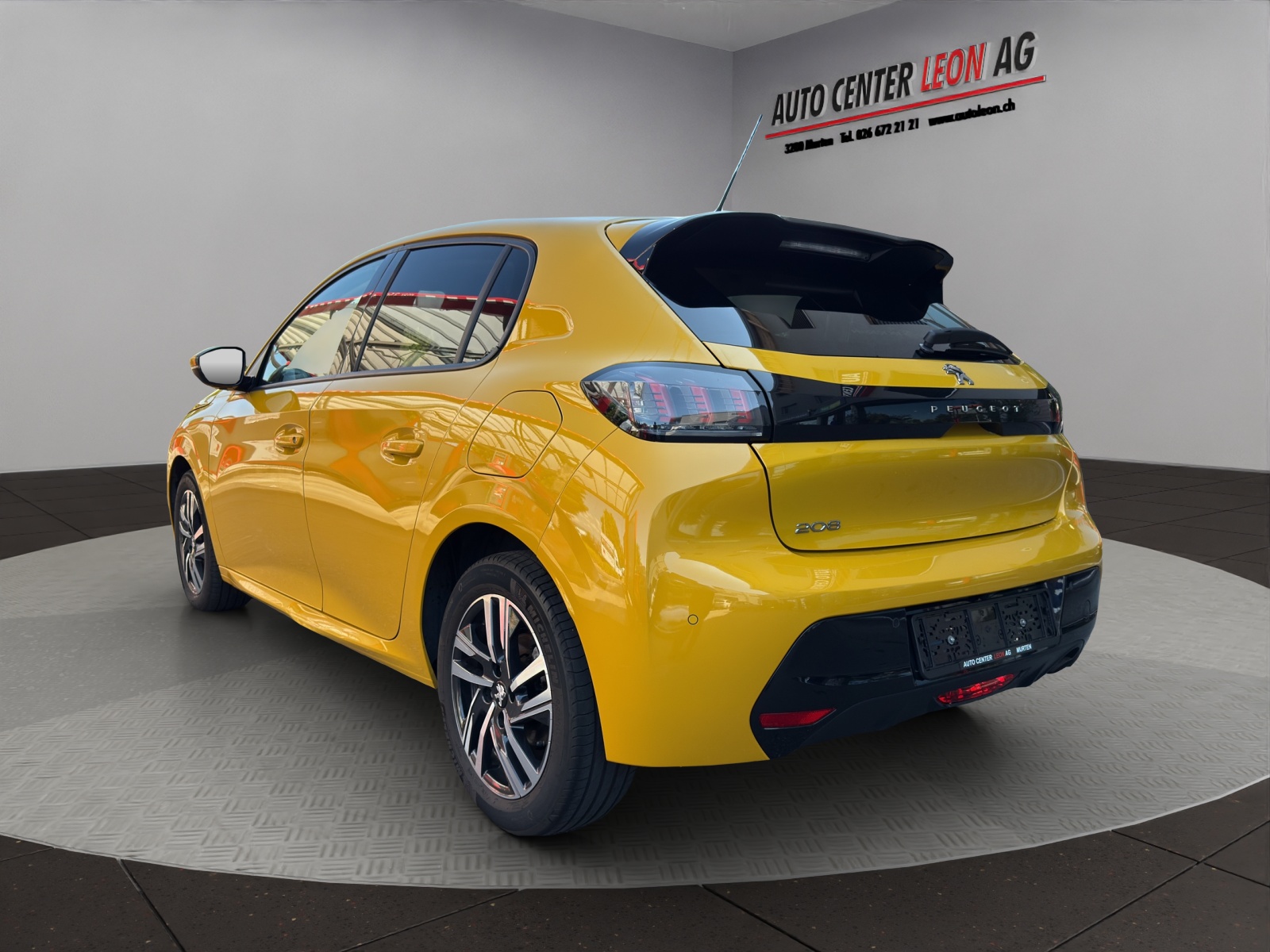 PEUGEOT 208 1.2 PureTech Allure EAT8-showroom-element-3