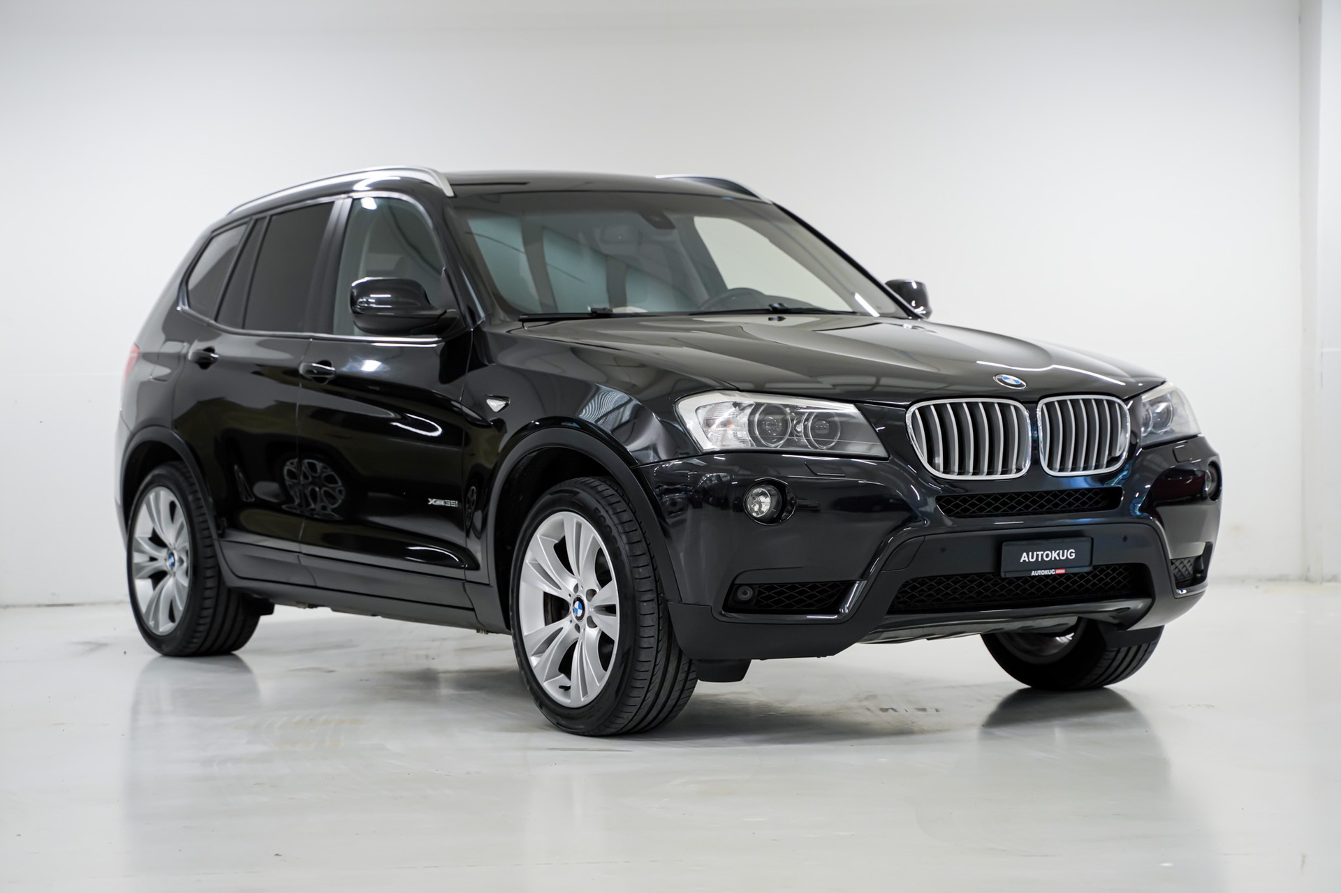 BMW X3 xDrive 35i Steptronic-showroom-element-2