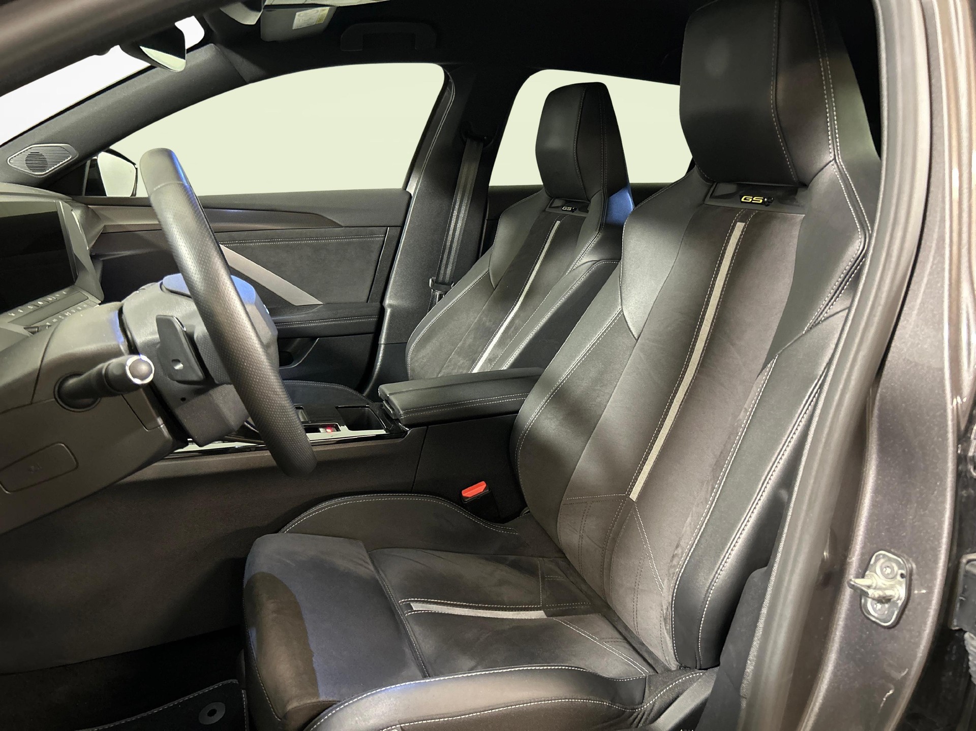 OPEL Astra Sports Tourer 1.6 T PHEV 225 GSe-showroom-element-2