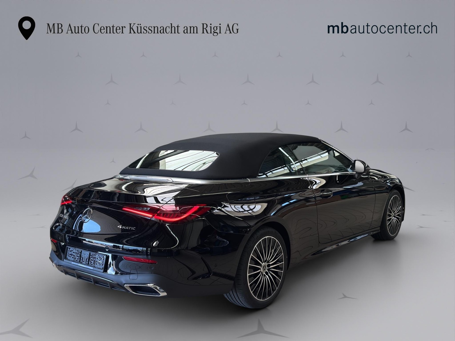 MERCEDES-BENZ CLE 200 AMG Line 4matic Cabriolet-image-5