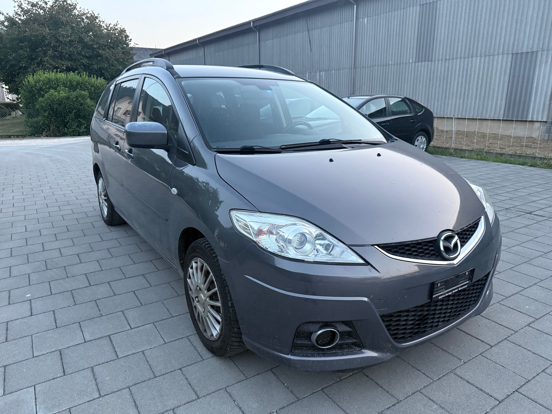 MAZDA 5 2.0 16V Exclusive-showroom-element-2