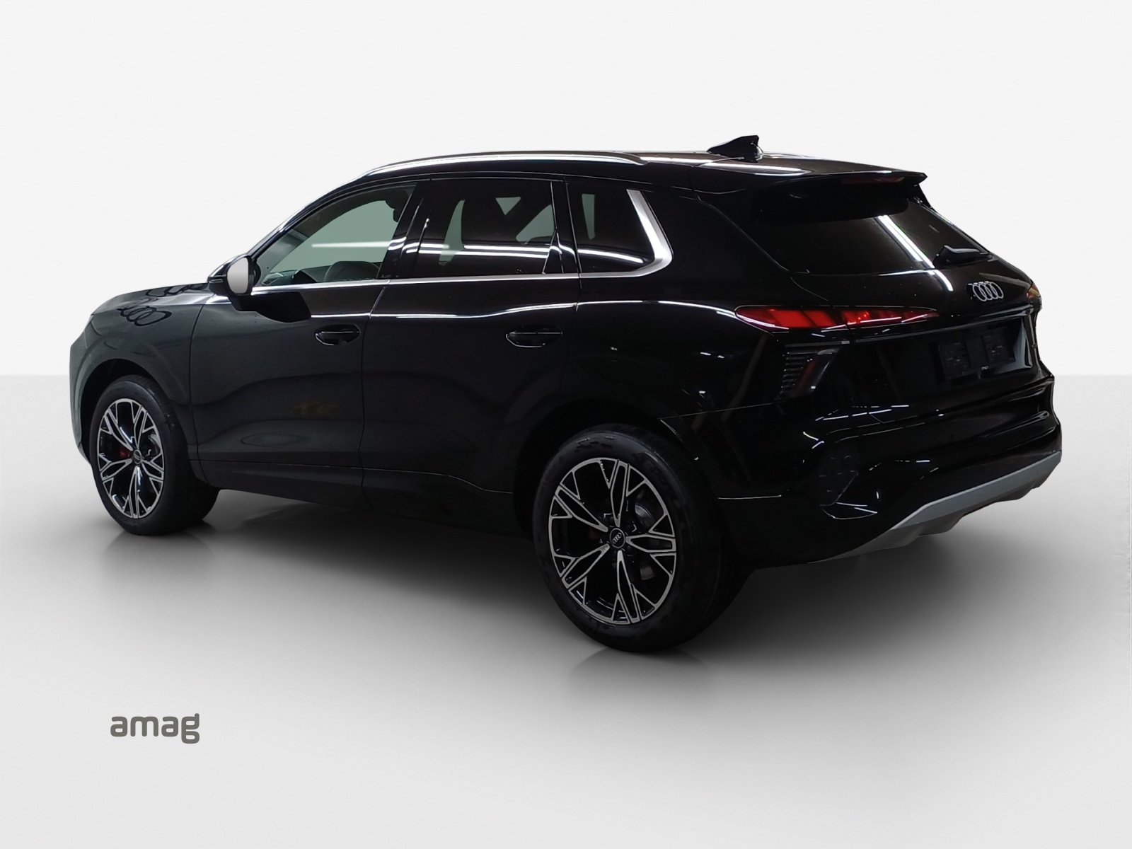 AUDI Q3 SUV TFSI quattro 150 kW S tronic-showroom-element-2