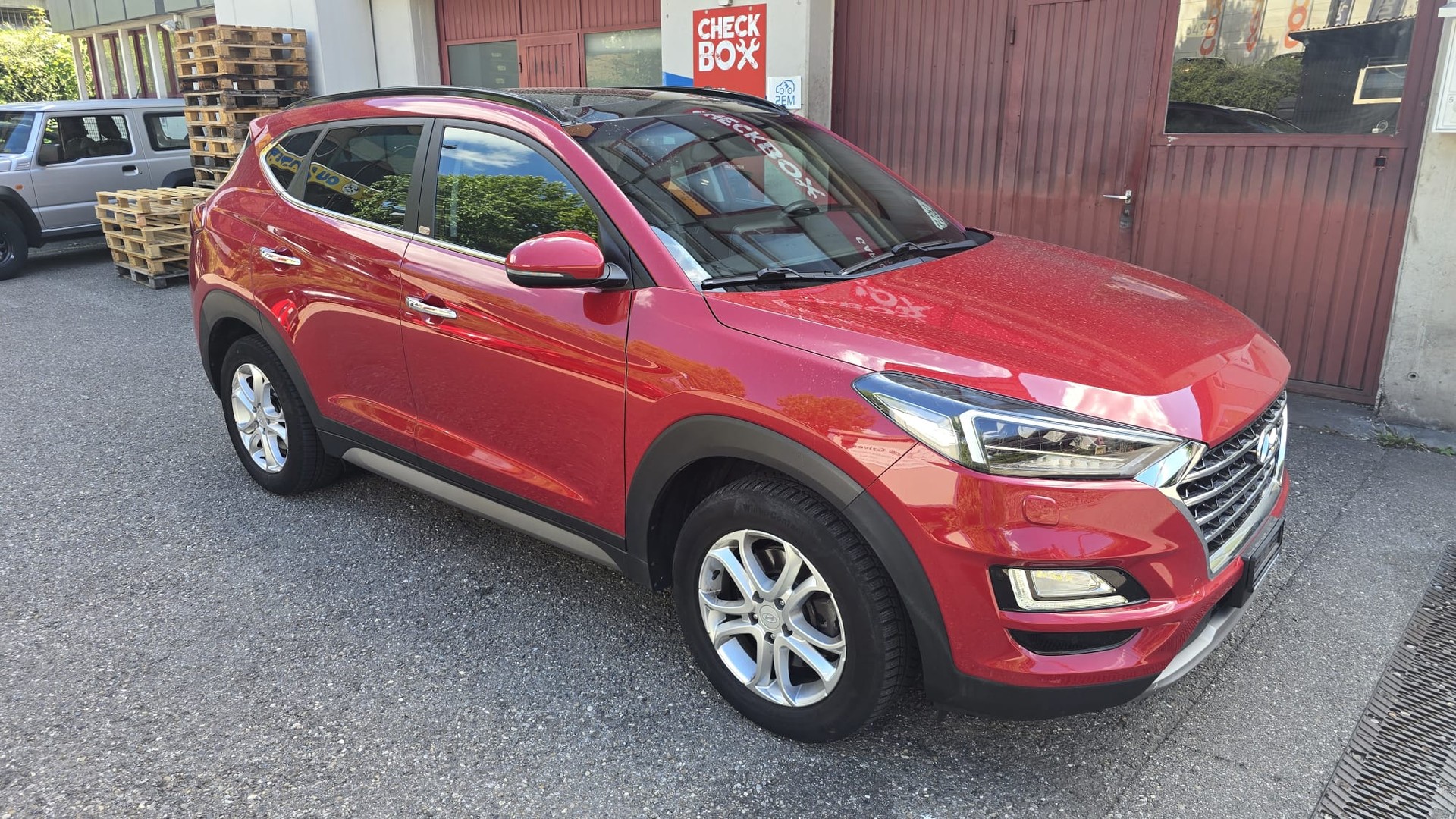 HYUNDAI Tucson 1.6 TGDI Vertex 4WD DCT Leder/cuir / Navi / ACC Tempomat / Panorama toit dach / CH AUTO