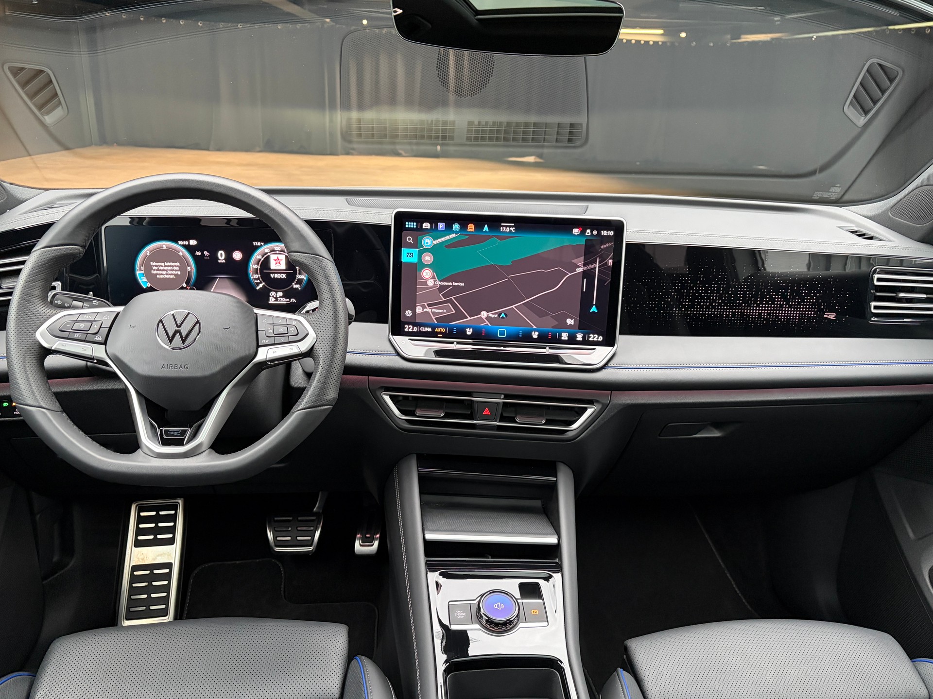 VW Tiguan 2.0 TDI SCR R-Line DSG *VOLLLEDER*-image-14