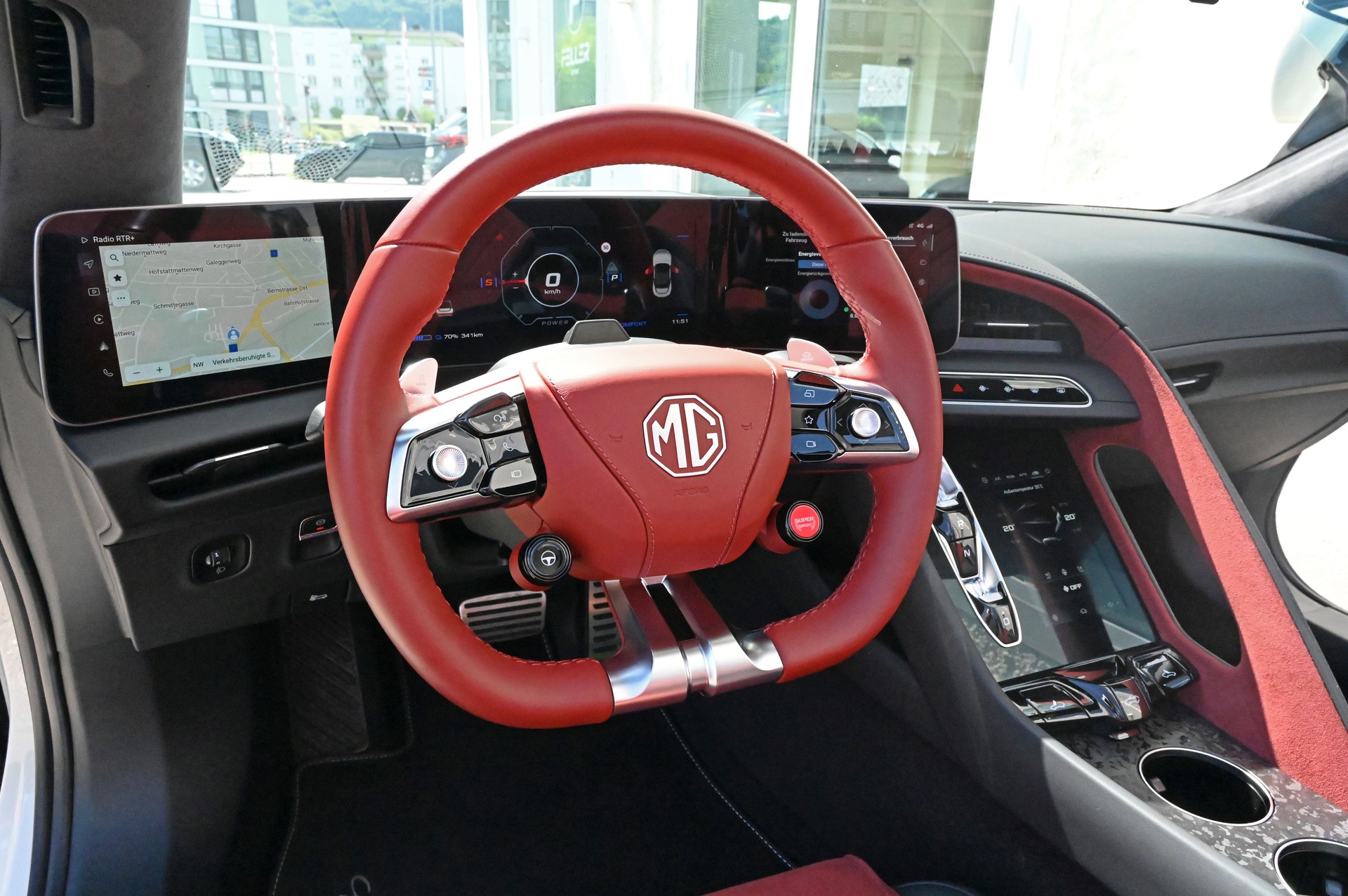 MG Cyberster 77kWh 4WD-image-10