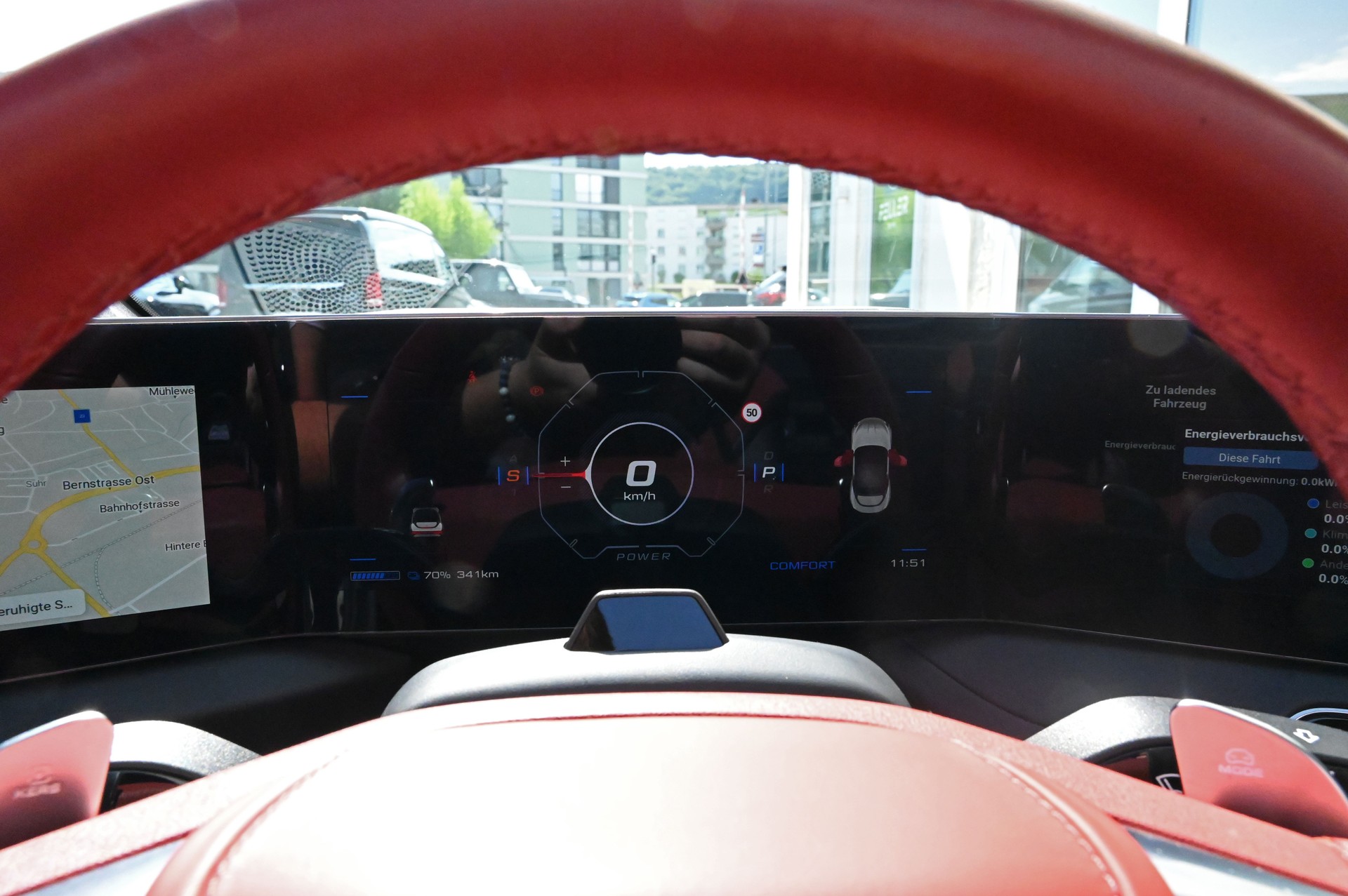MG Cyberster 77kWh 4WD-image-13
