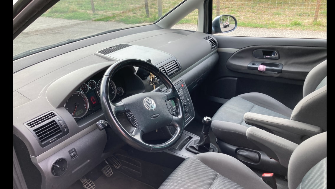 VW 2.0 TDI Pacific-image-6