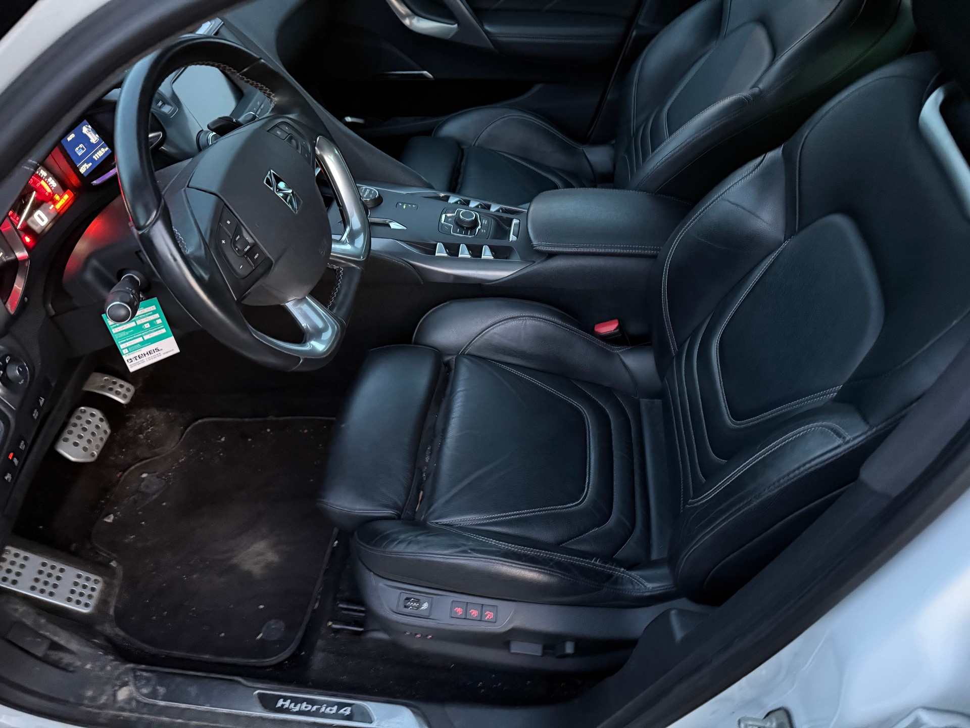 DS AUTOMOBILES DS5 Hybrid4 200 Faubourg Addict EG S6-image-10
