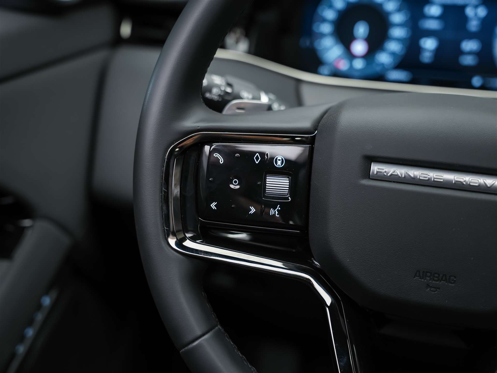 LAND ROVER Range Rover Evoque R-Dynamic D 200 MHEV SE AT9 *Facelift*Werksgarantie*Panorama*-image-27