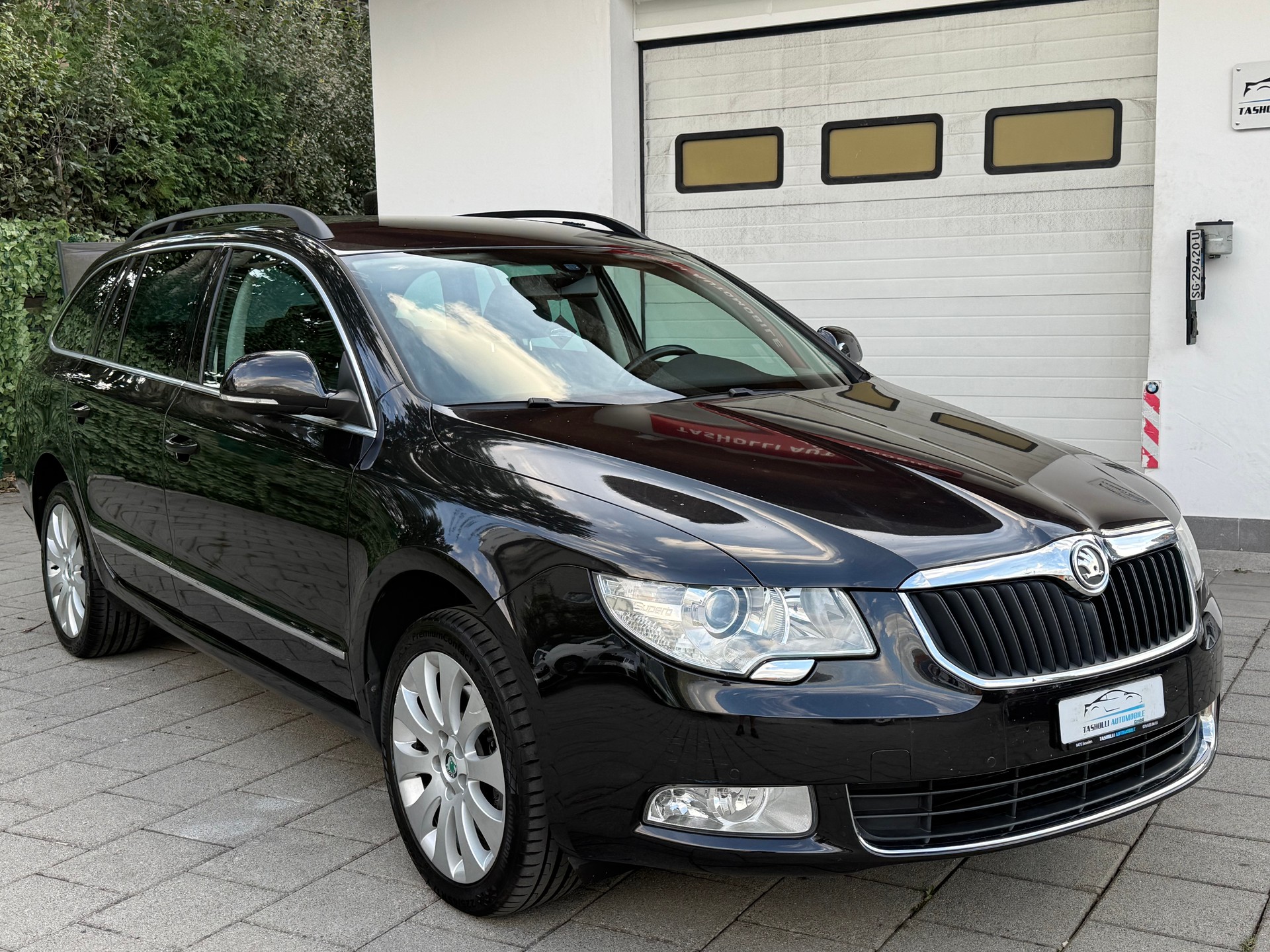 SKODA Superb Combi 2.0 TDi AllDrive4x4 DSG-showroom-element-1