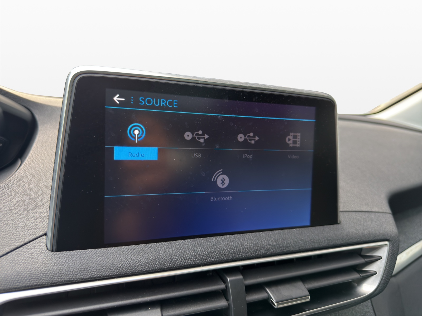 PEUGEOT 3008 1.6 THP Allure EAT-image-26