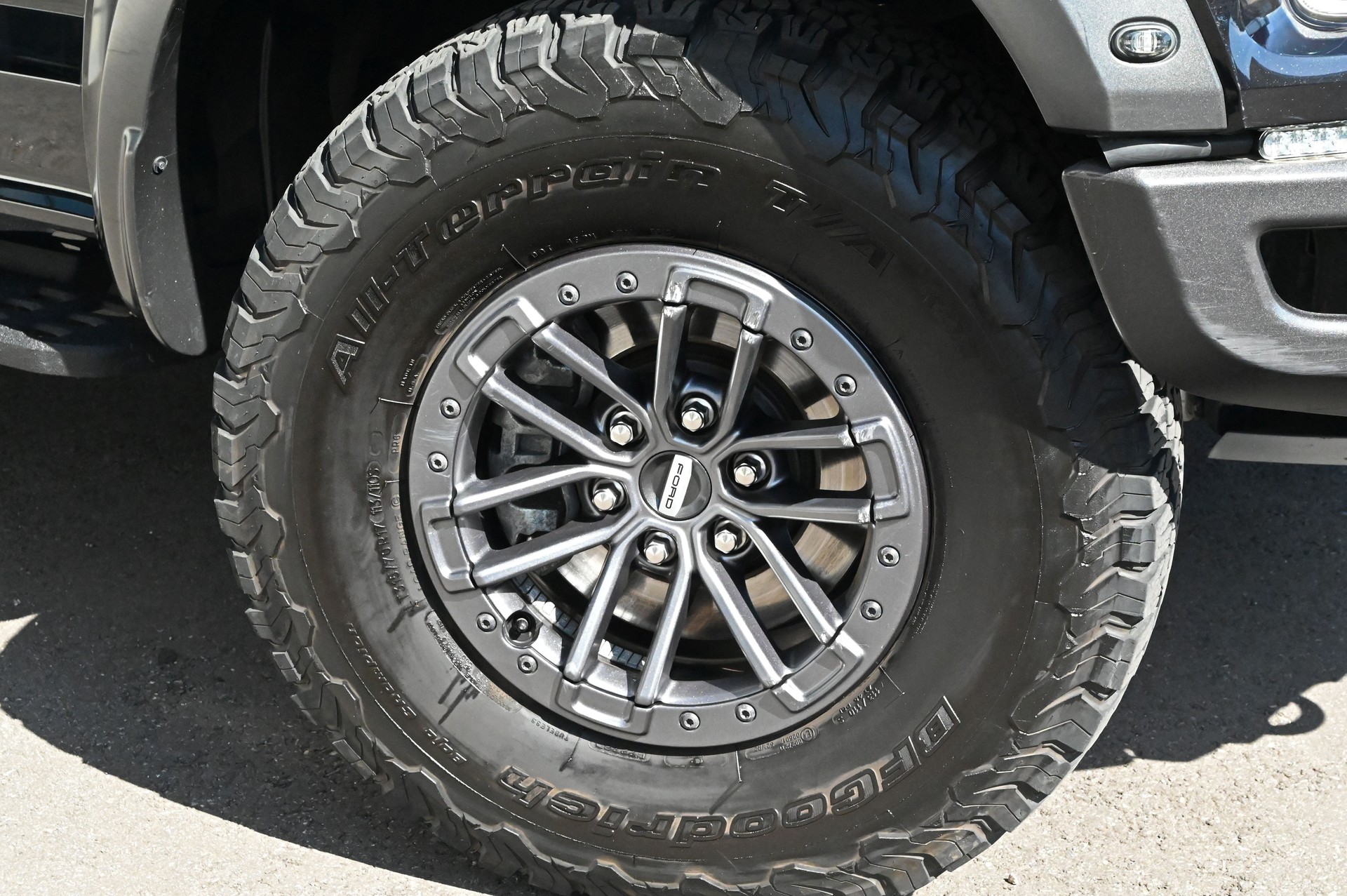 FORD F-150 Raptor SuperCab 3.5 EcoBoost V6 4x4-image-12