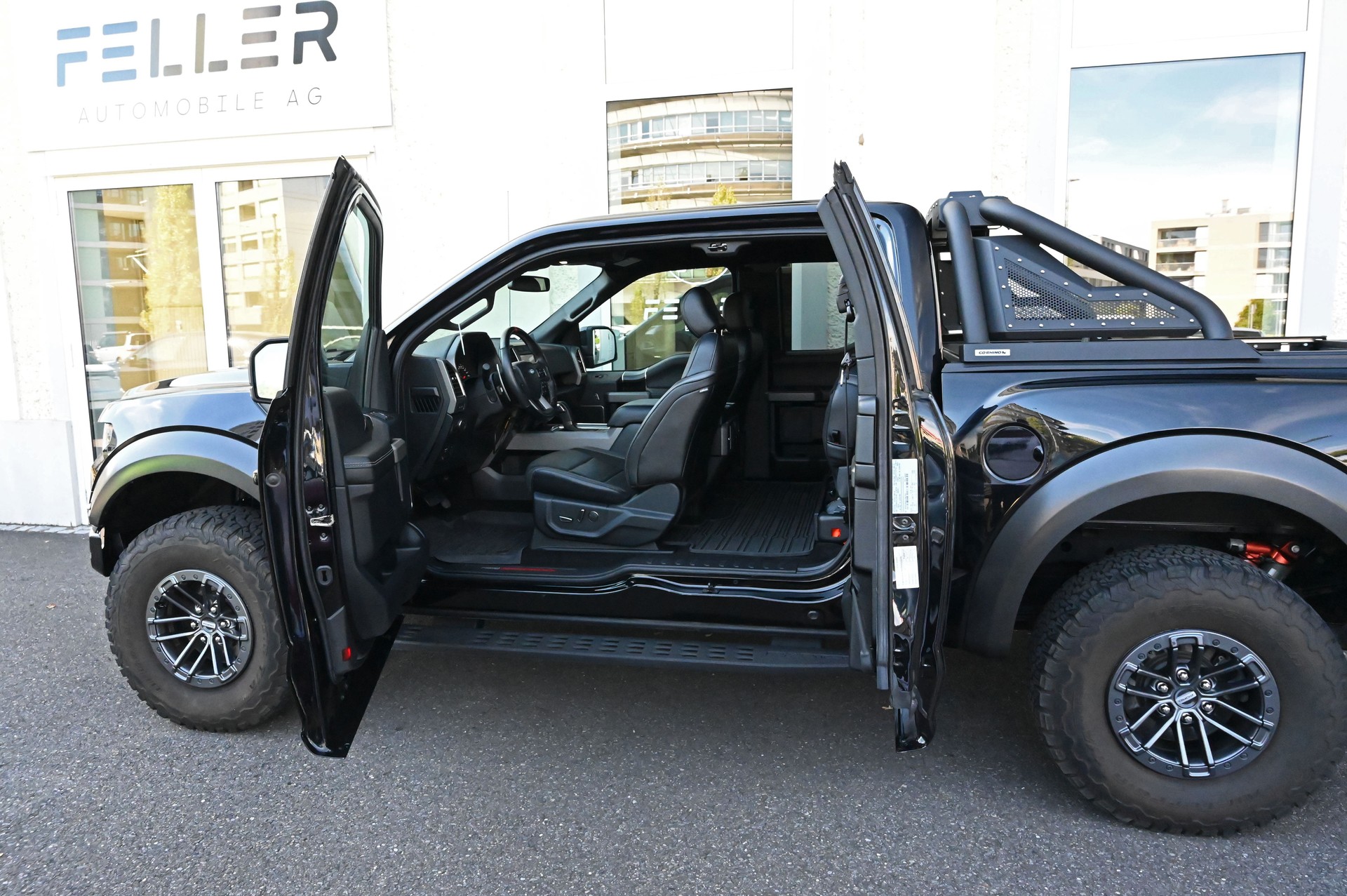 FORD F-150 Raptor SuperCab 3.5 EcoBoost V6 4x4-image-14