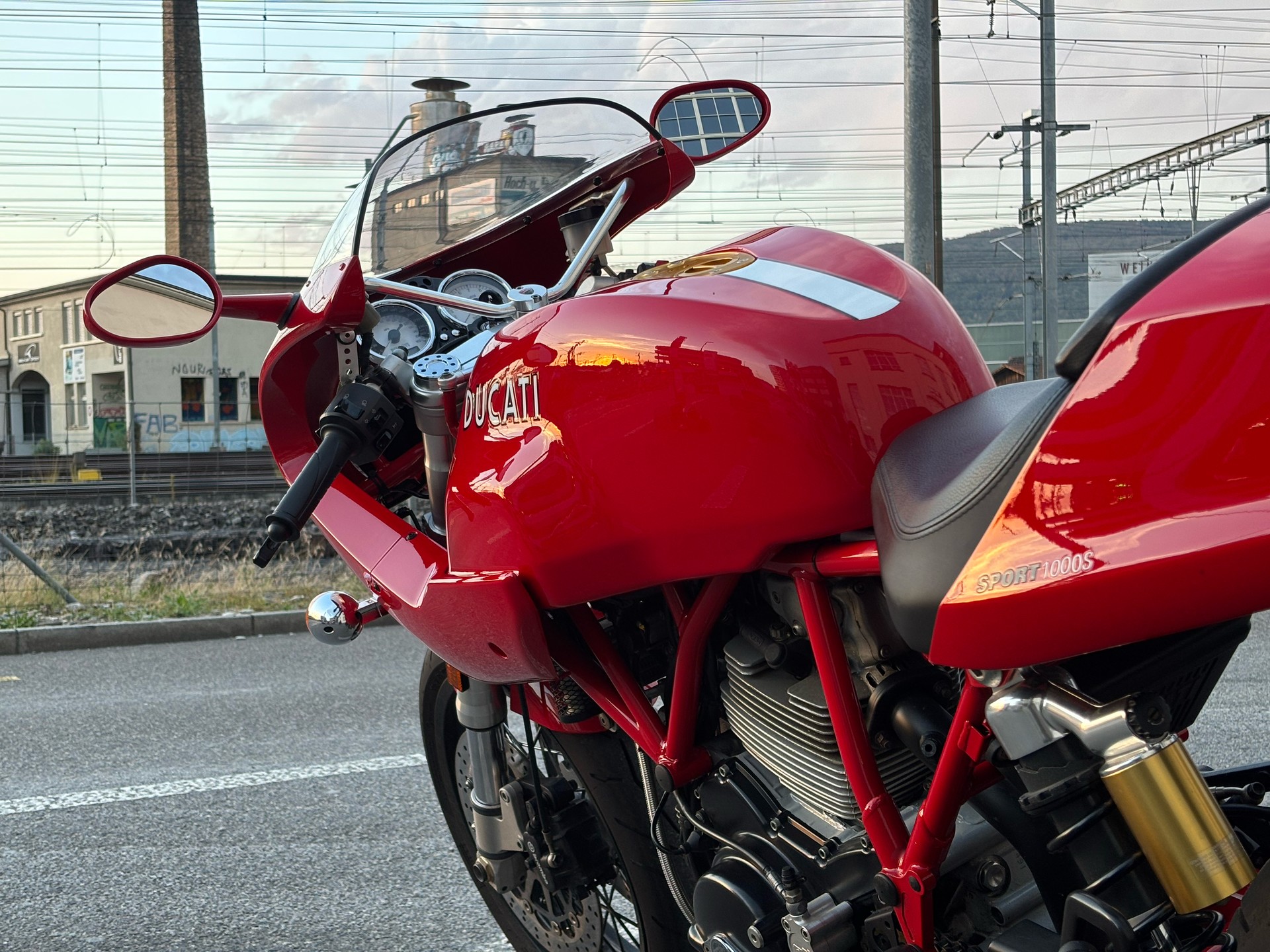 DUCATI Sport 1000 S-image-8
