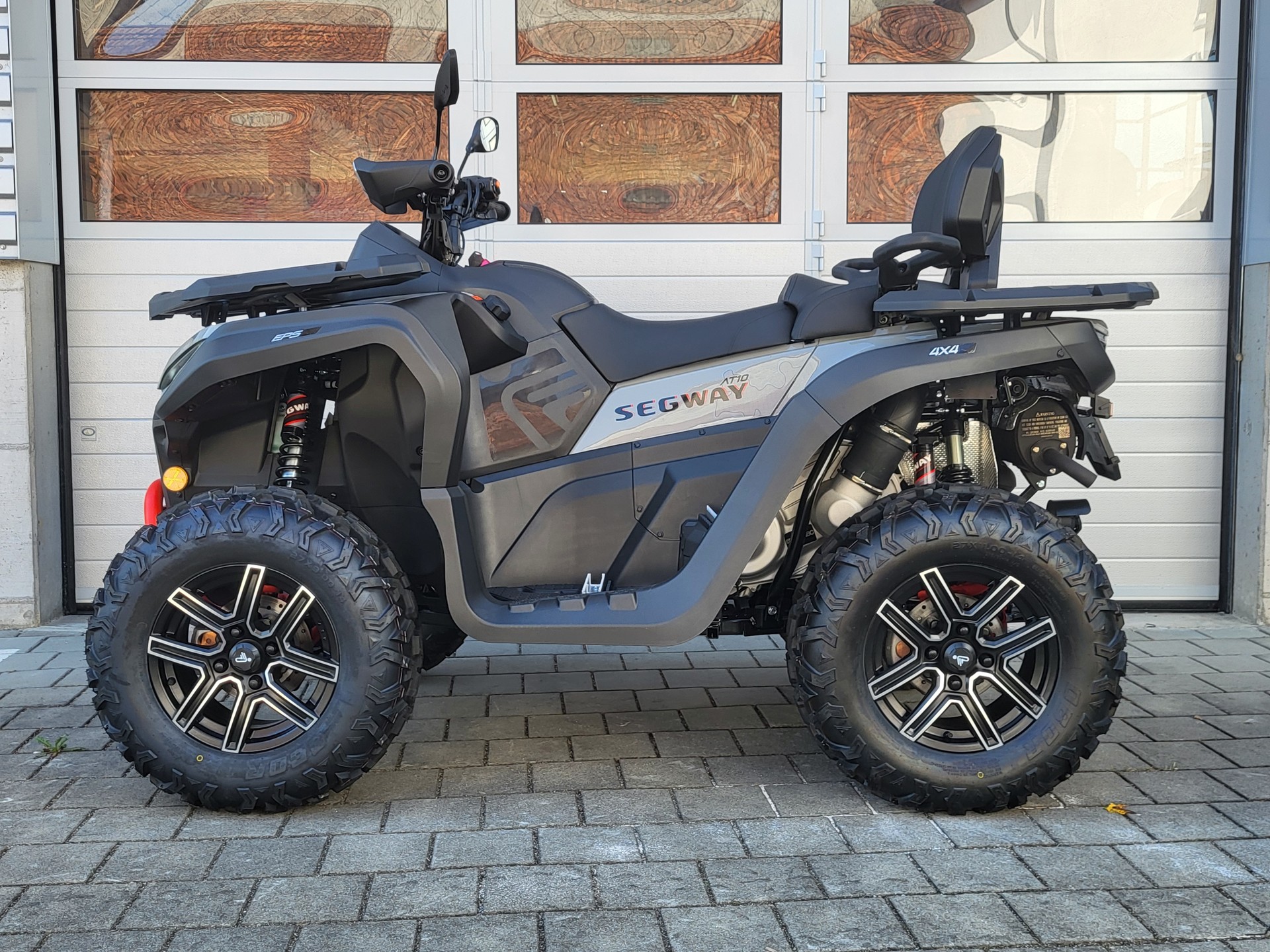 SEGWAY Snarler AT10 L DLX EPS-image-1