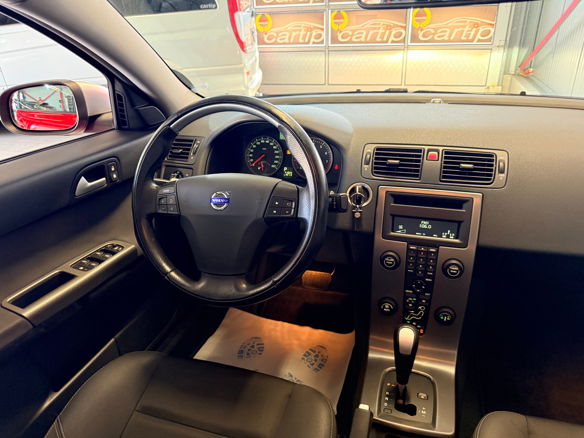 VOLVO S40 2.4I Momentum-image-9