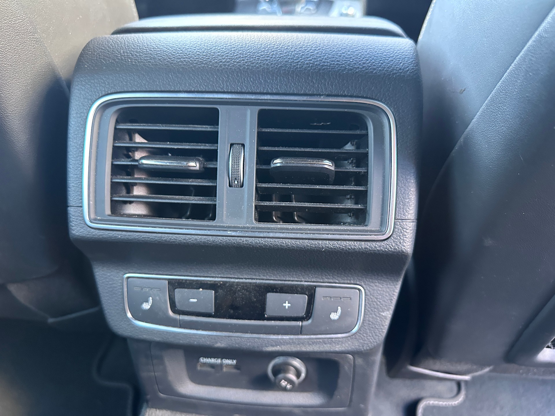 AUDI SQ5 3.0 TFSI quattro S-tronic-image-16