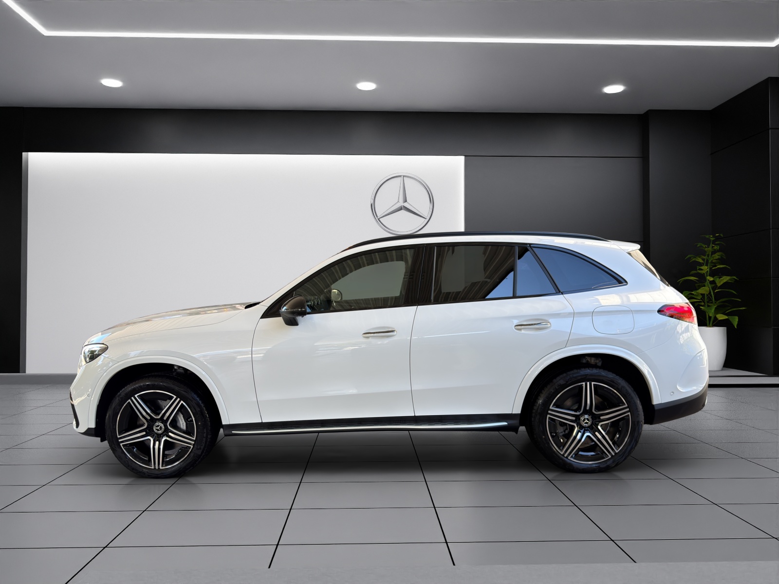 MERCEDES-BENZ GLC 400 e 4Matic EQ Star 9G-Tronic-showroom-element-2